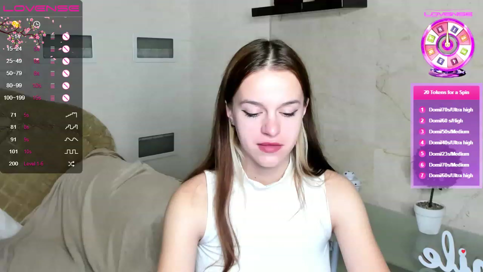 Gallery image thumbnail from SimplePeach's myfreecams stream on, 06/04/2023, 22:10 image 10 of 20