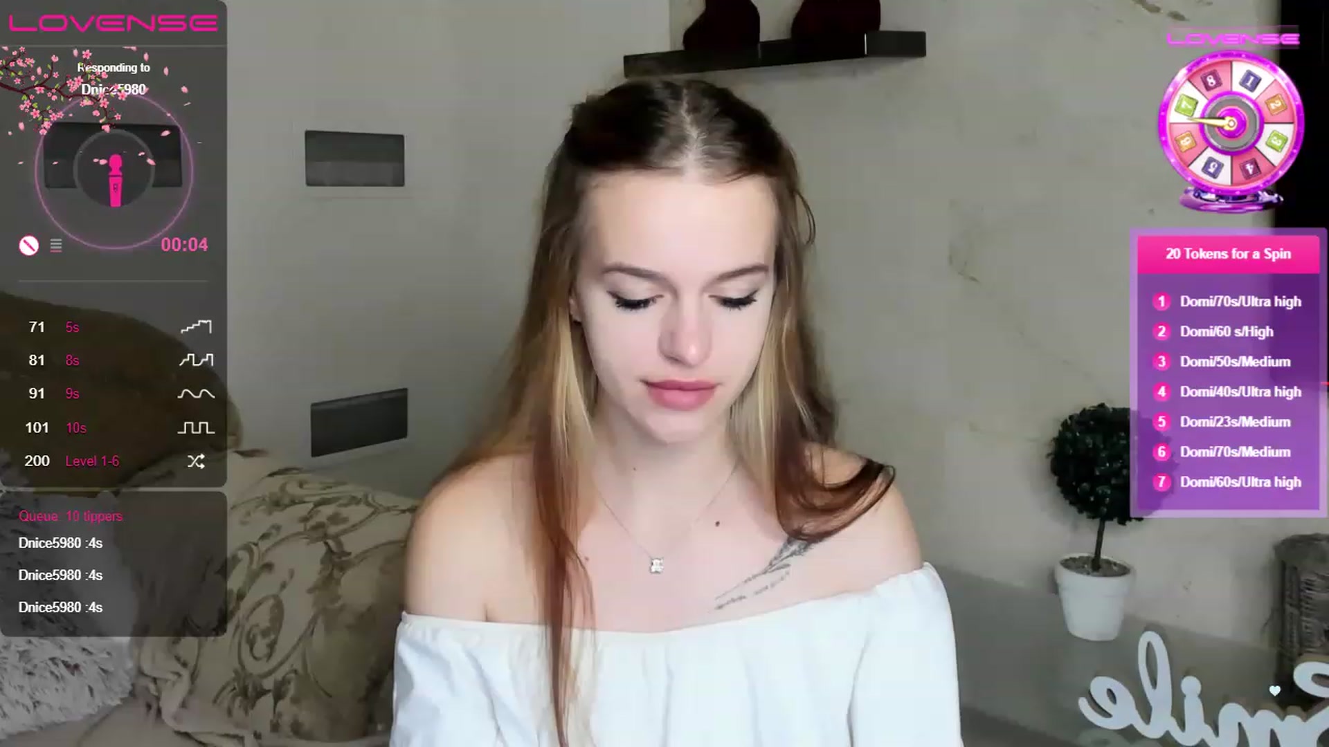 Gallery image thumbnail from SimplePeach's myfreecams stream on, 06/12/2023, 01:27 image 15 of 20