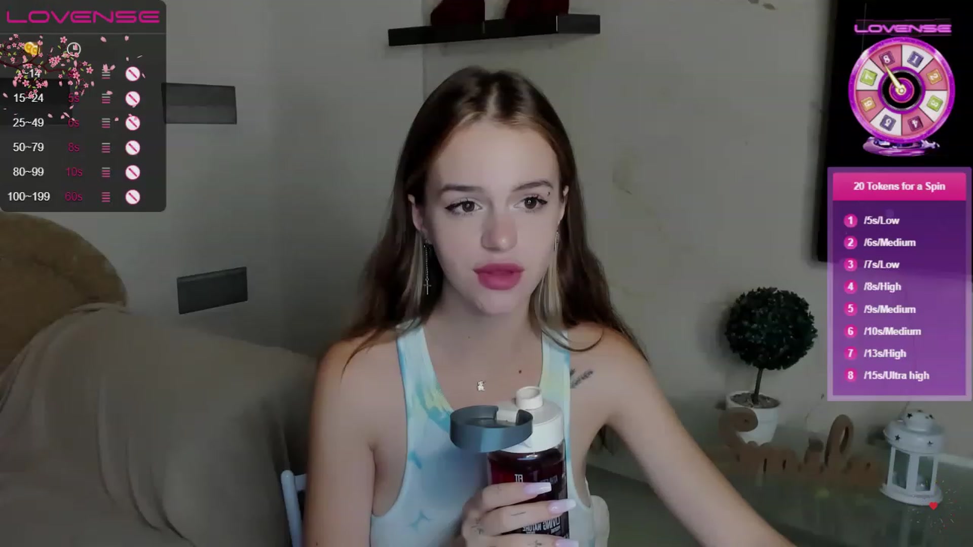 Gallery image thumbnail from SimplePeach's myfreecams stream on, 06/23/2023, 08:39 image 3 of 20