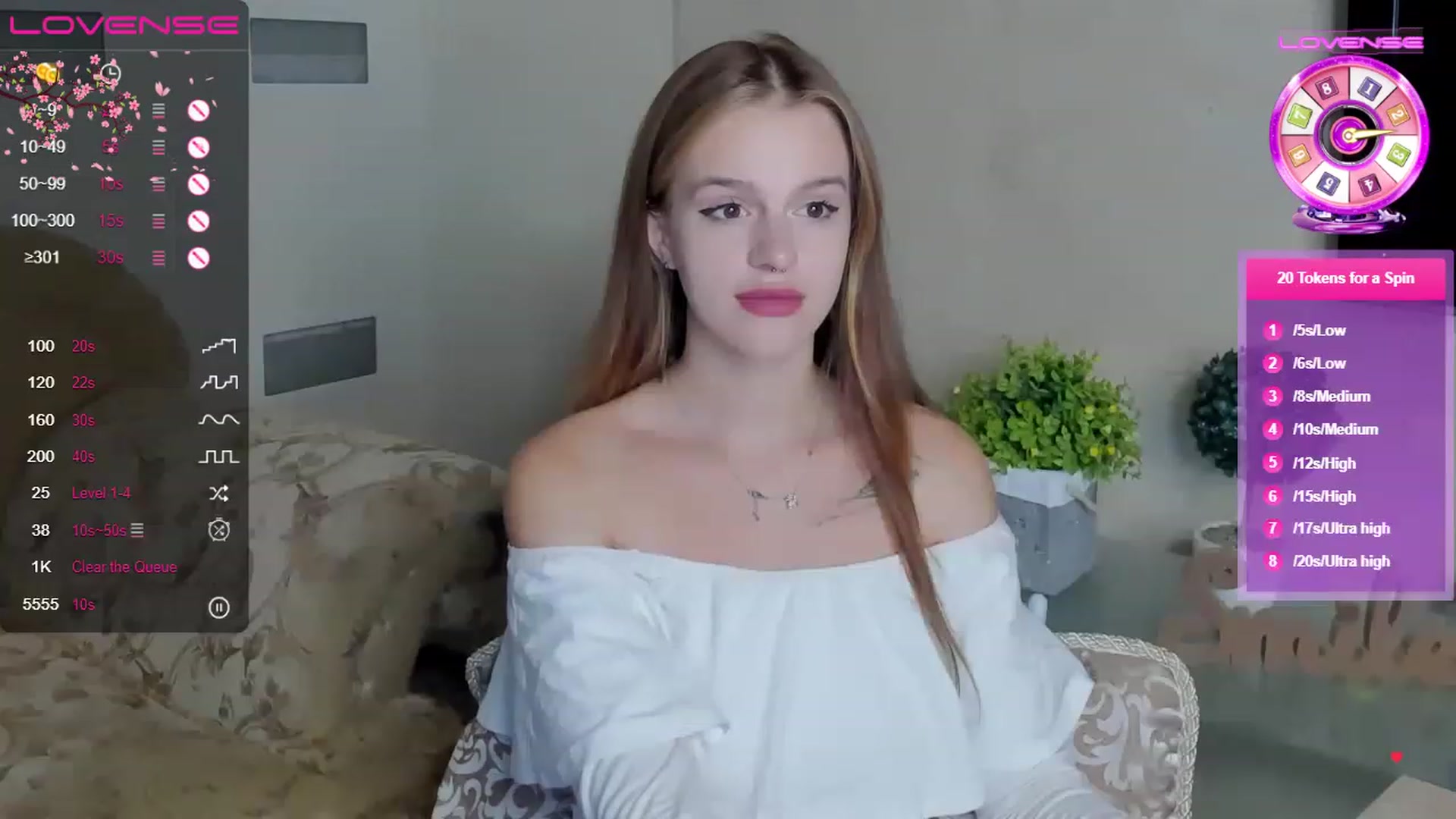 Gallery image thumbnail from SimplePeach's myfreecams stream on, 06/28/2023, 24:06 image 15 of 20