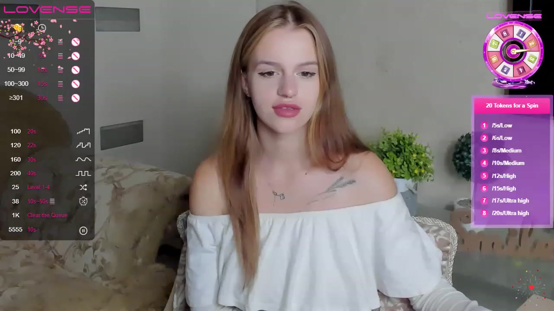 Gallery image thumbnail from SimplePeach's myfreecams stream on, 06/28/2023, 24:06 image 2 of 20