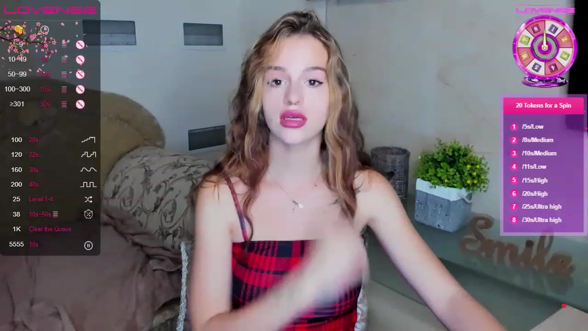 Gallery image thumbnail from SimplePeach's myfreecams stream on, 07/06/2023, 21:05 image 13 of 20