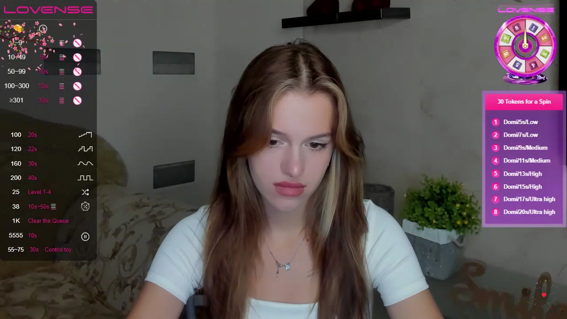 Gallery image thumbnail from SimplePeach's myfreecams stream on, 07/11/2023, 21:22 image 4 of 20