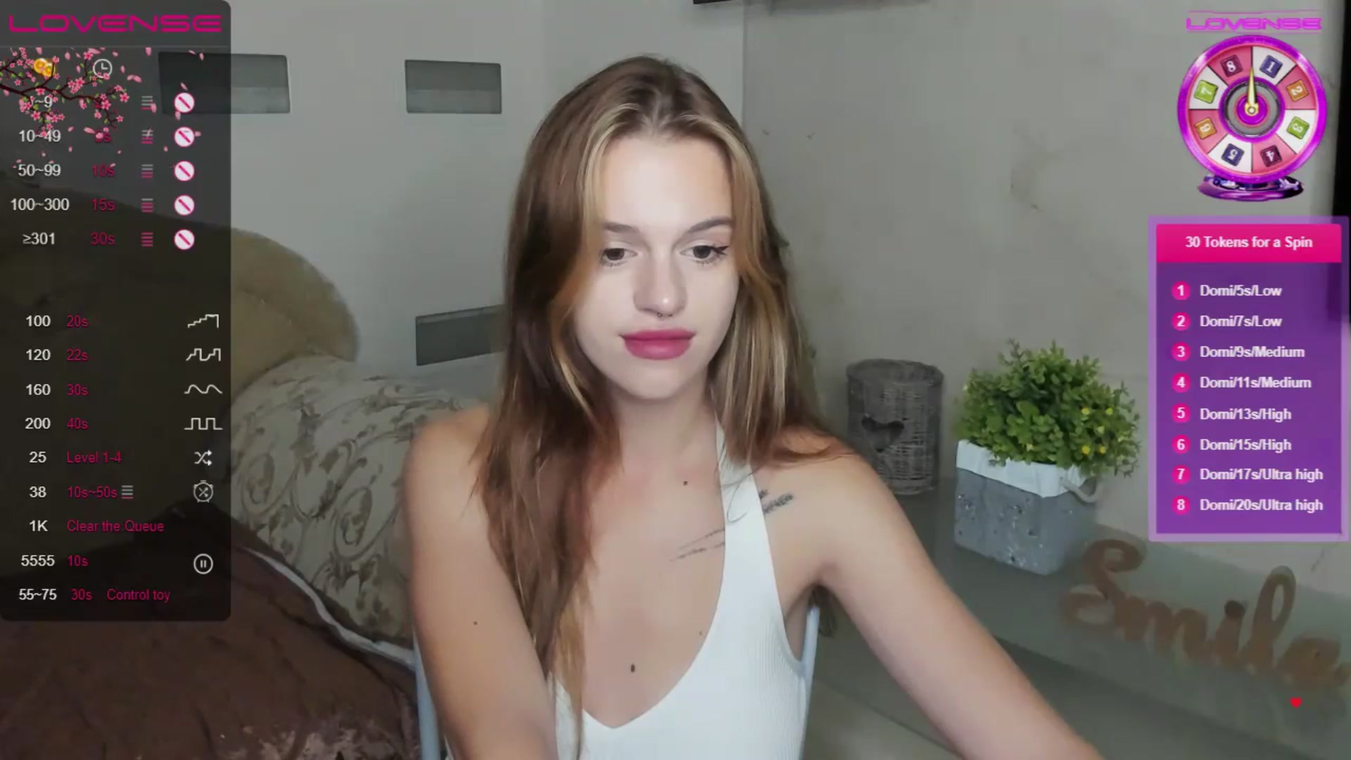 Gallery image thumbnail from SimplePeach's myfreecams stream on, 07/17/2023, 22:35 image 12 of 20
