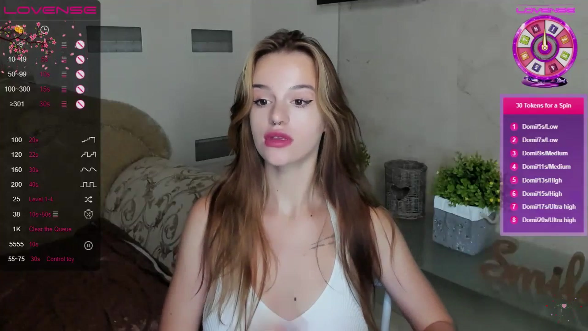 Gallery image thumbnail from SimplePeach's myfreecams stream on, 07/18/2023, 01:32 image 17 of 20