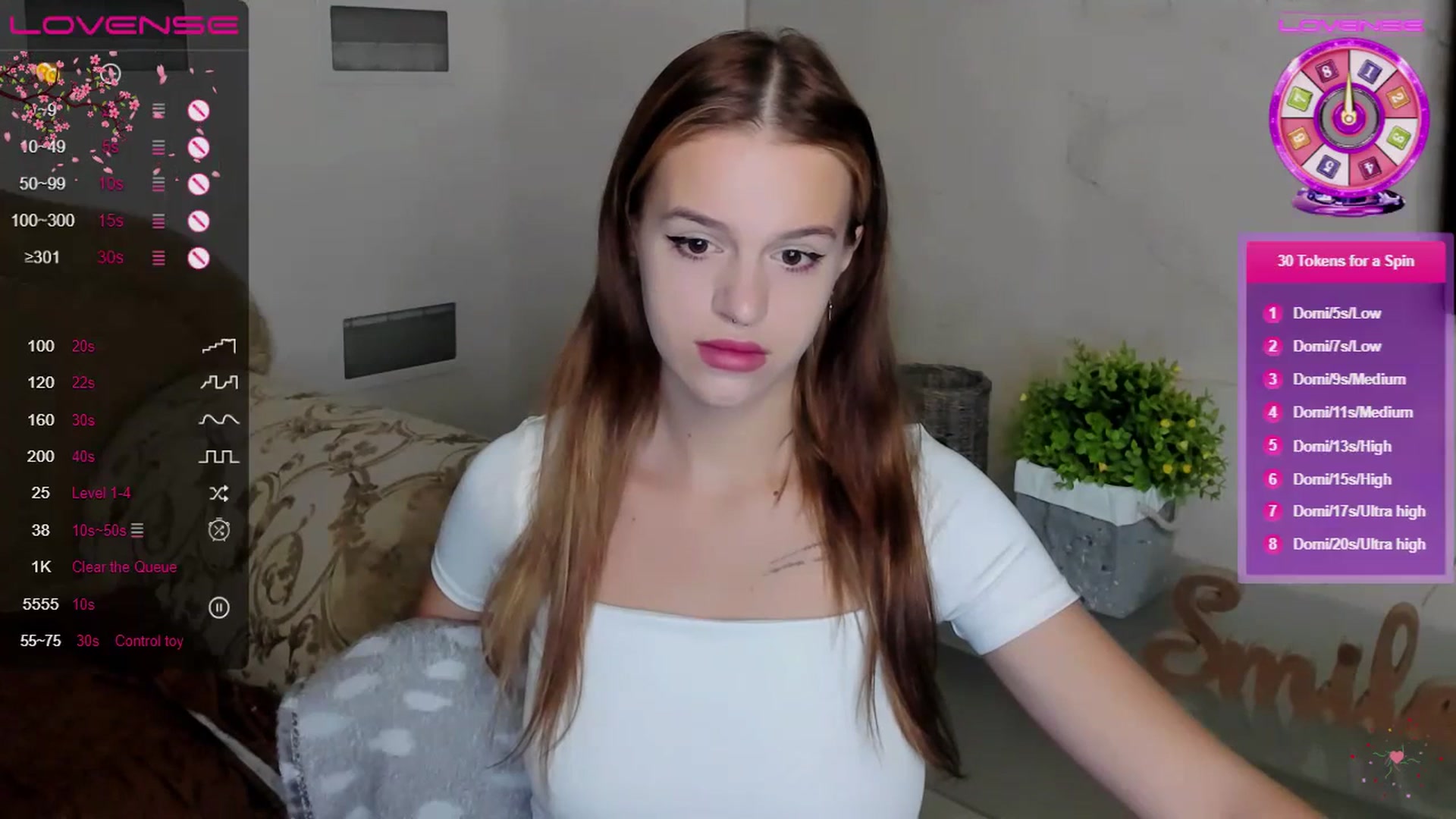 Gallery image thumbnail from SimplePeach's myfreecams stream on, 07/20/2023, 19:33 image 7 of 20