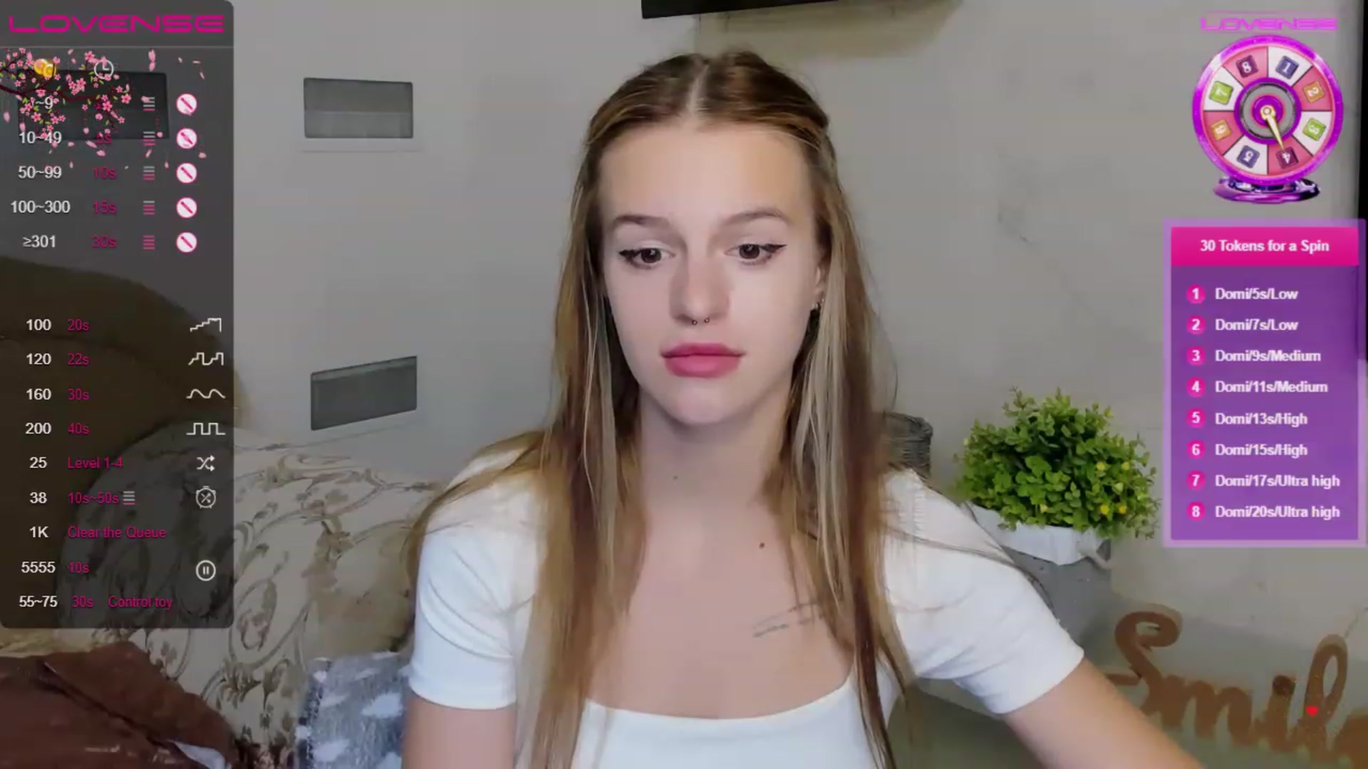 Gallery image thumbnail from SimplePeach's myfreecams stream on, 07/21/2023, 24:08 image 16 of 20