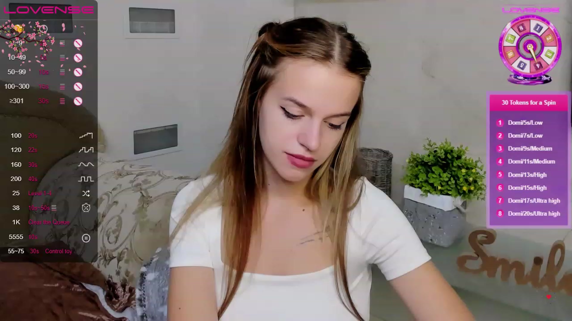 Gallery image thumbnail from SimplePeach's myfreecams stream on, 07/21/2023, 24:08 image 7 of 20