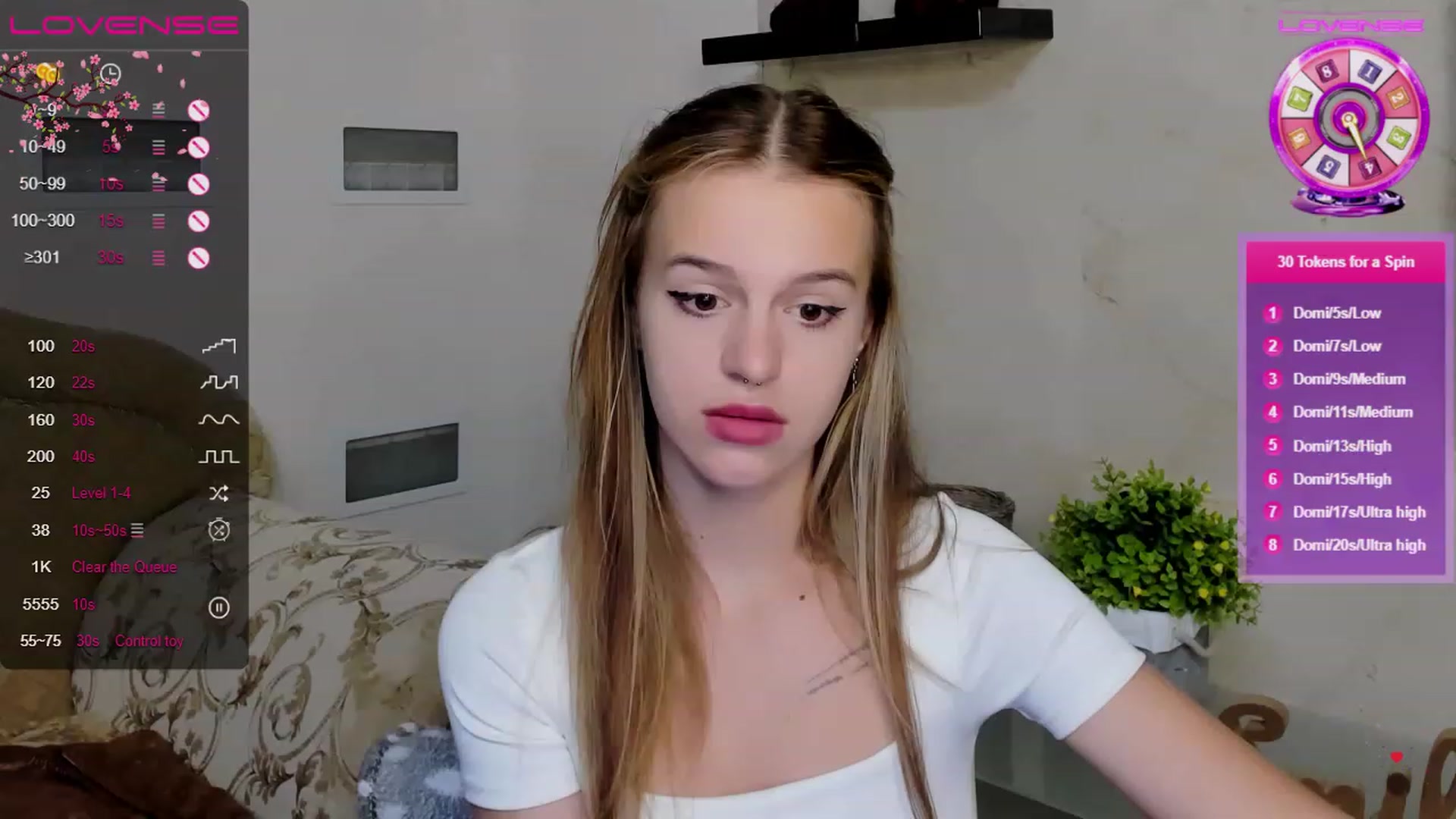 Gallery image thumbnail from SimplePeach's myfreecams stream on, 07/21/2023, 24:08 image 3 of 20