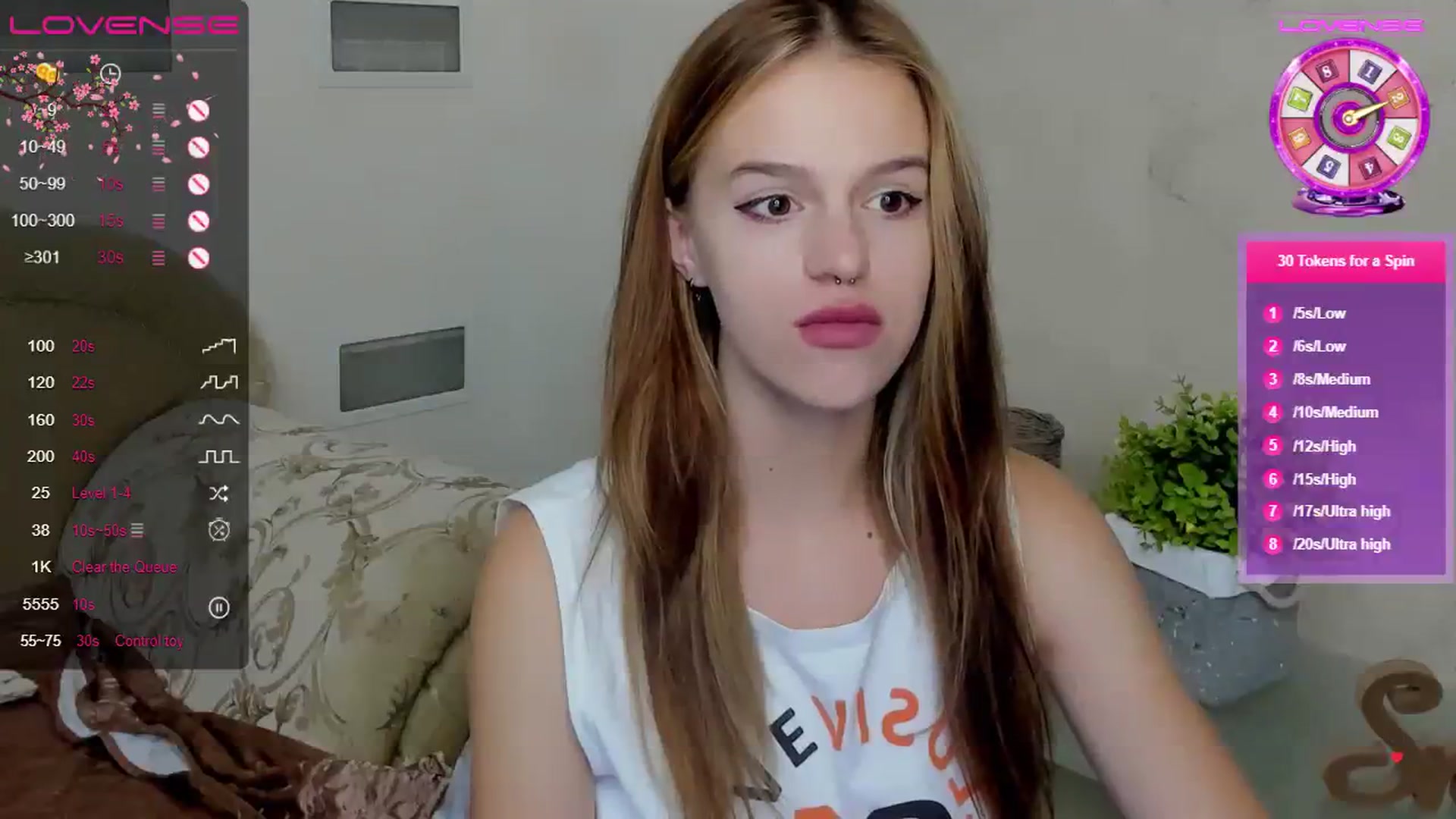 Gallery image thumbnail from SimplePeach's myfreecams stream on, 07/29/2023, 16:16 image 6 of 20