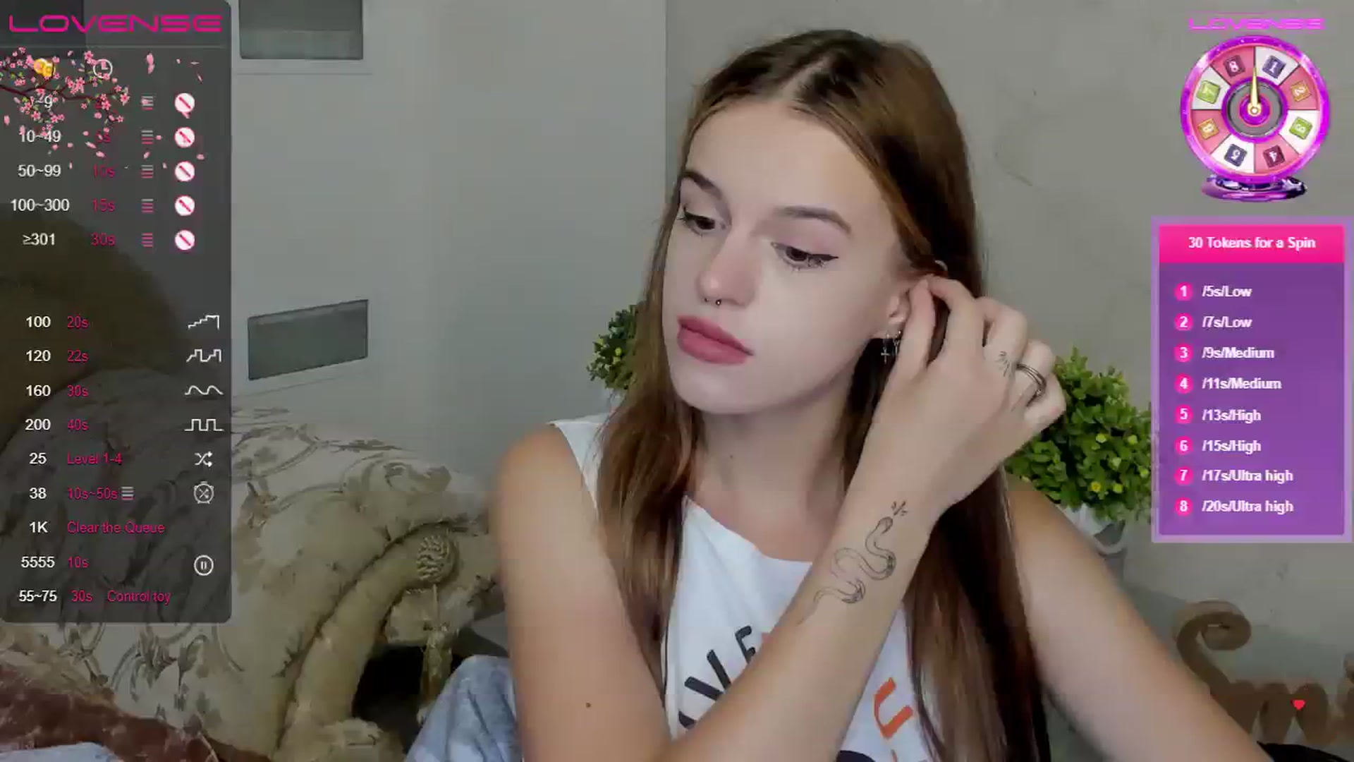 Gallery image thumbnail from SimplePeach's myfreecams stream on, 07/30/2023, 11:08 image 7 of 20