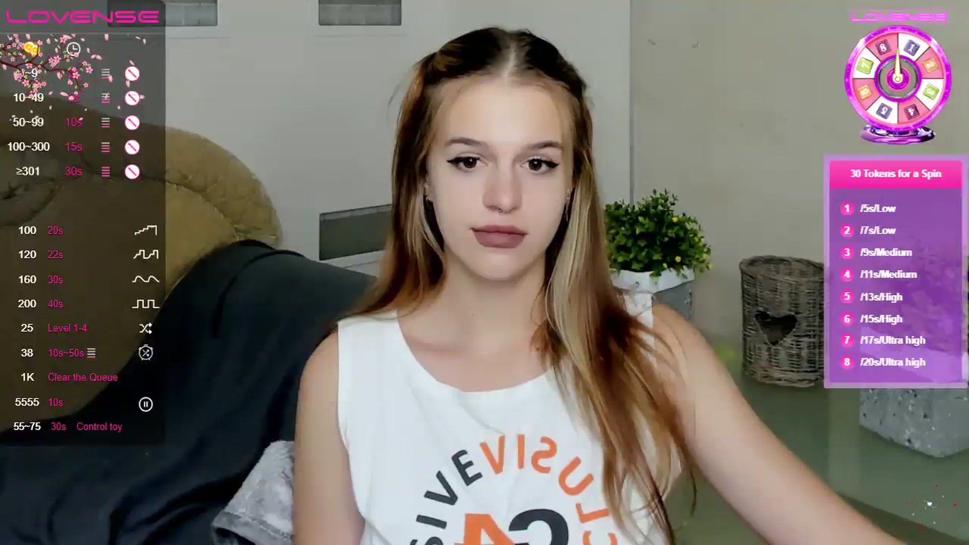 Gallery image thumbnail from SimplePeach's myfreecams stream on, 08/06/2023, 13:40 image 2 of 20