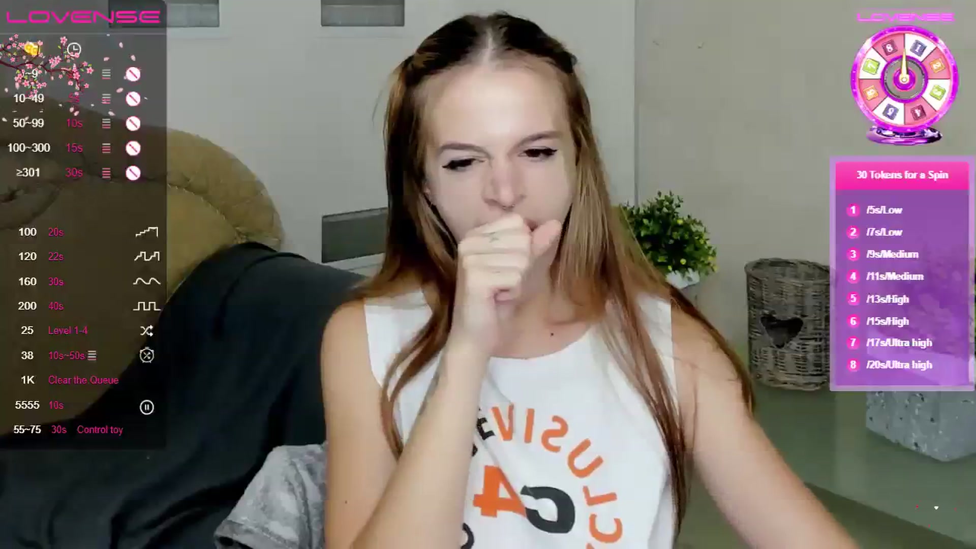 Gallery image thumbnail from SimplePeach's myfreecams stream on, 08/06/2023, 13:40 image 13 of 20