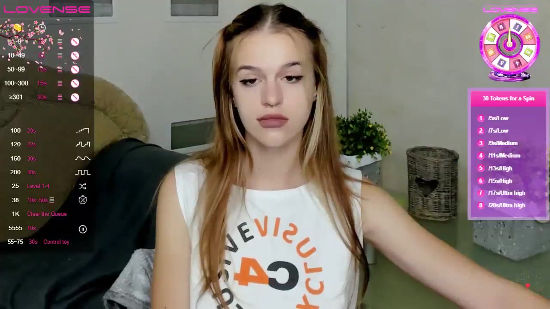Gallery image thumbnail from SimplePeach's myfreecams stream on, 08/06/2023, 14:36 image 18 of 20