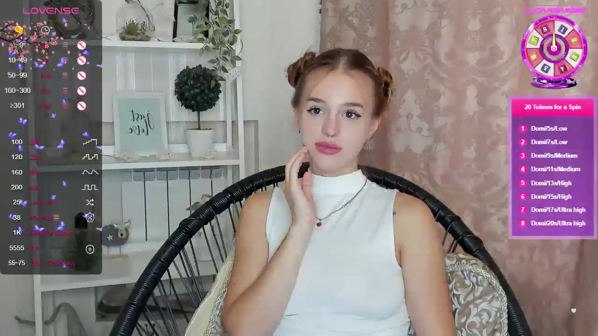 Gallery image thumbnail from SimplePeach's myfreecams stream on, 08/18/2023, 12:47 image 9 of 20