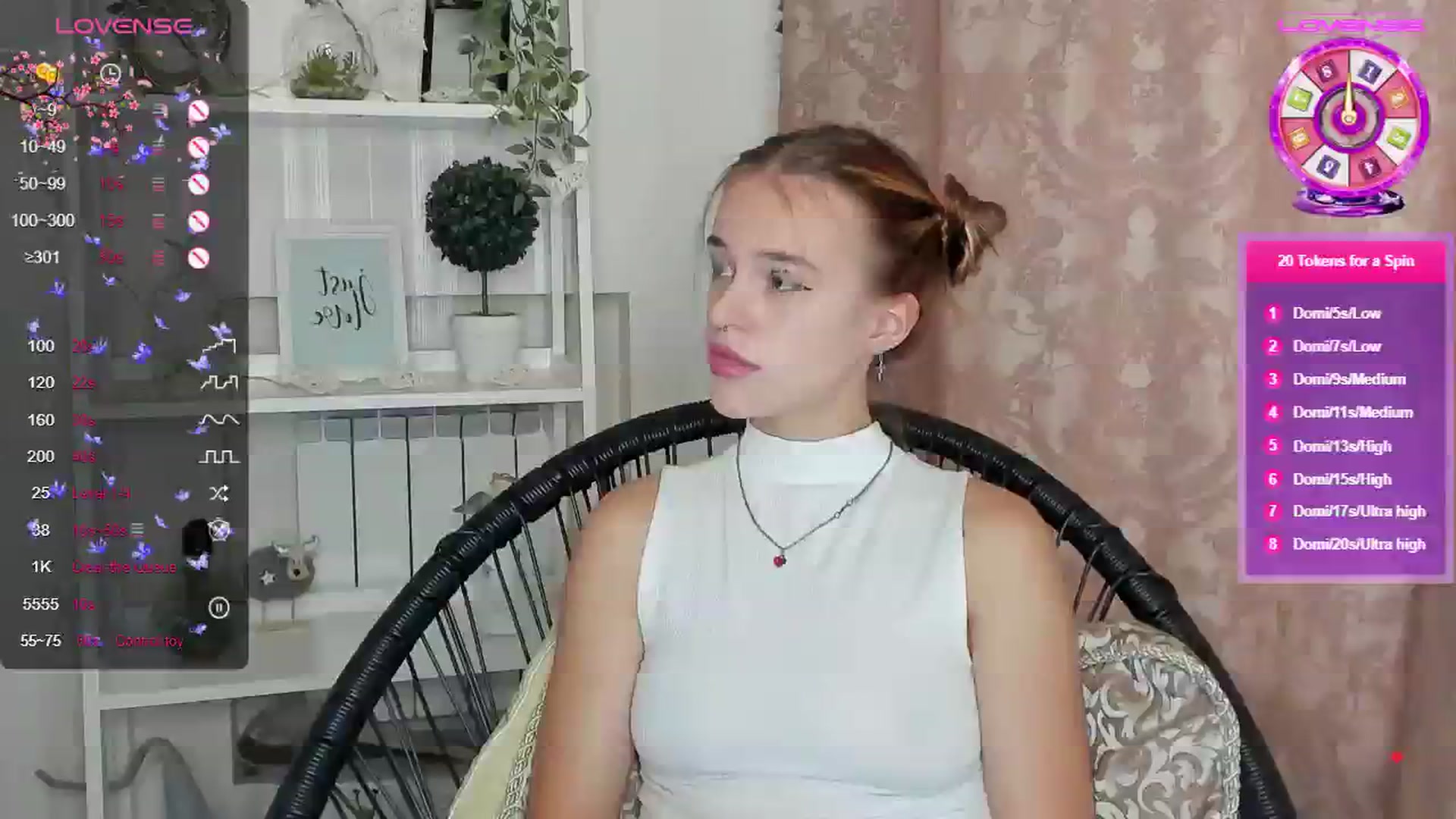 Gallery image thumbnail from SimplePeach's myfreecams stream on, 08/18/2023, 12:47 image 11 of 20