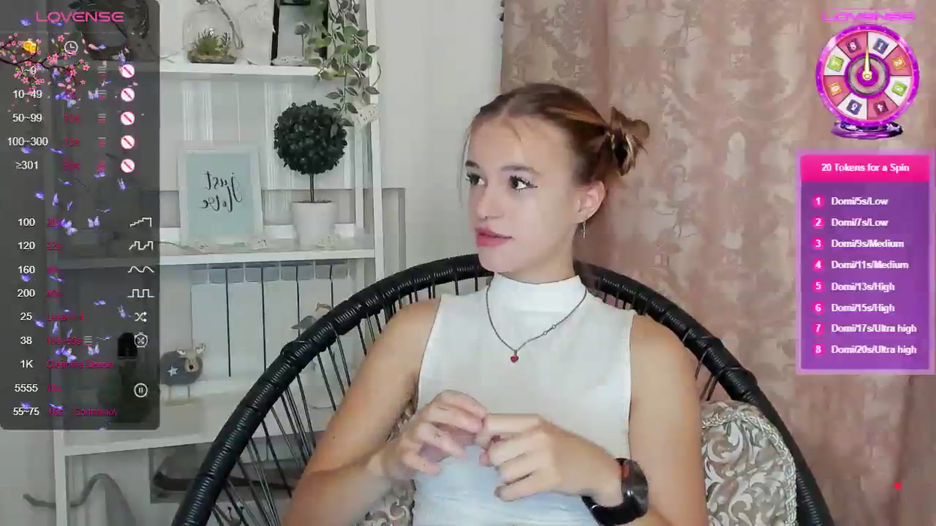 Gallery image thumbnail from SimplePeach's myfreecams stream on, 08/18/2023, 12:47 image 13 of 20