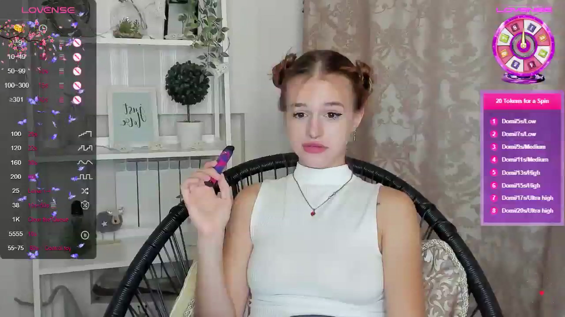 Gallery image thumbnail from SimplePeach's myfreecams stream on, 08/18/2023, 12:47 image 18 of 20