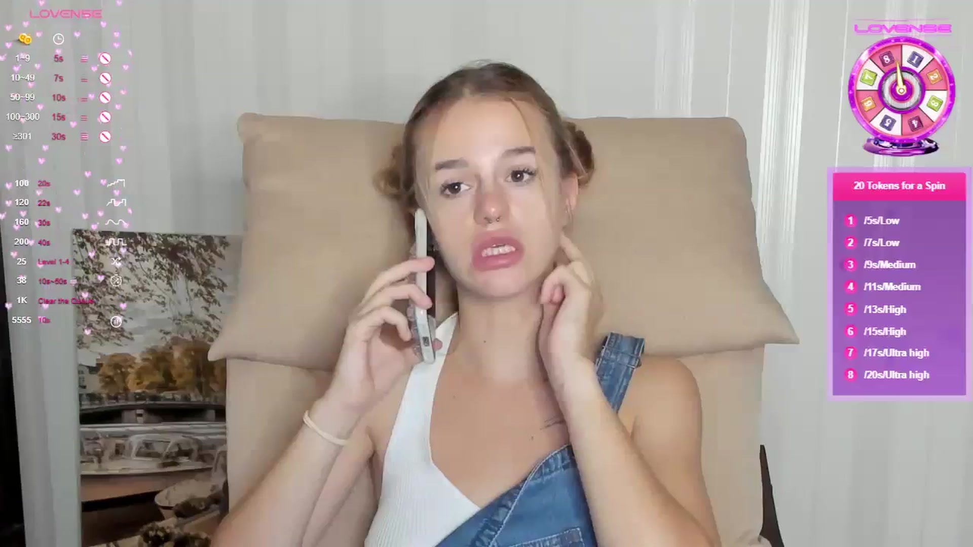 Gallery image thumbnail from SimplePeach's myfreecams stream on, 08/20/2023, 17:00 image 15 of 20