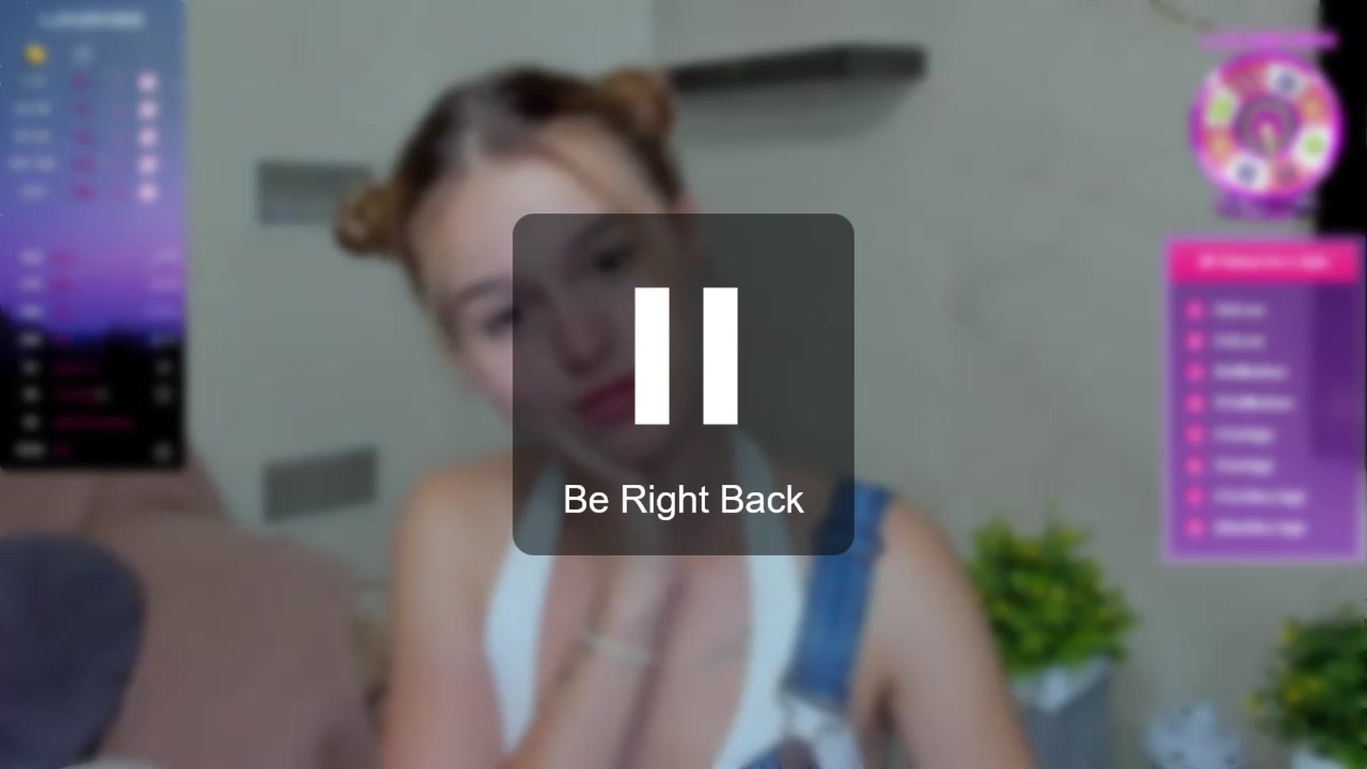 Gallery image thumbnail from SimplePeach's myfreecams stream on, 08/20/2023, 18:39 image 3 of 20