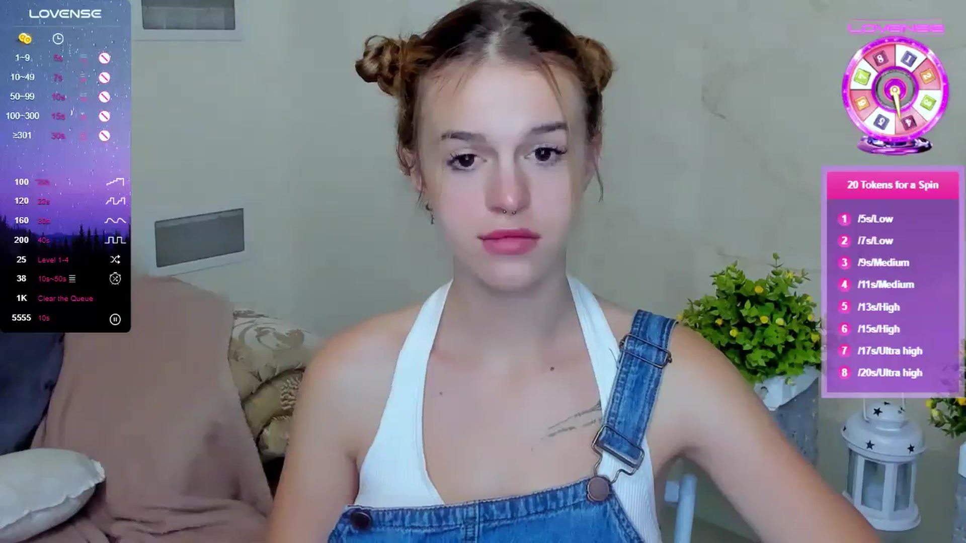 Gallery image thumbnail from SimplePeach's myfreecams stream on, 08/20/2023, 18:39 image 15 of 20