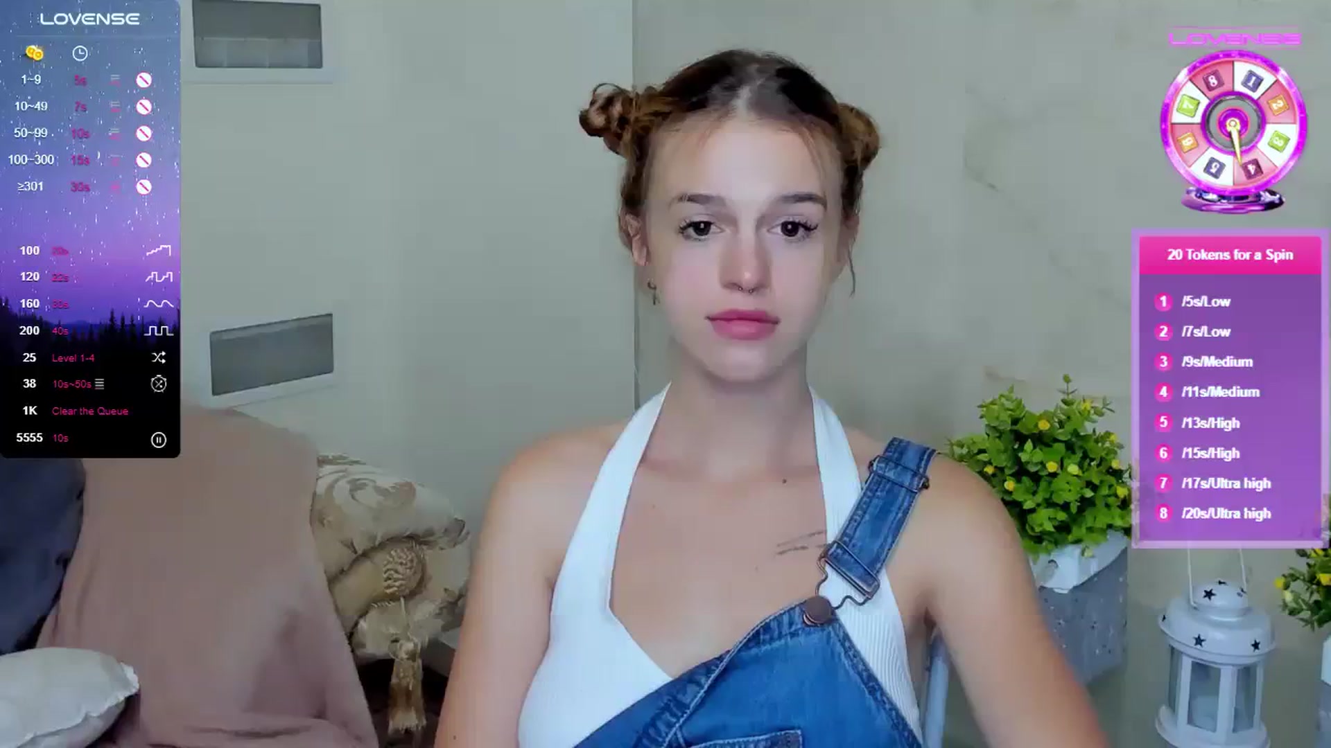 Gallery image thumbnail from SimplePeach's myfreecams stream on, 08/20/2023, 18:39 image 13 of 20