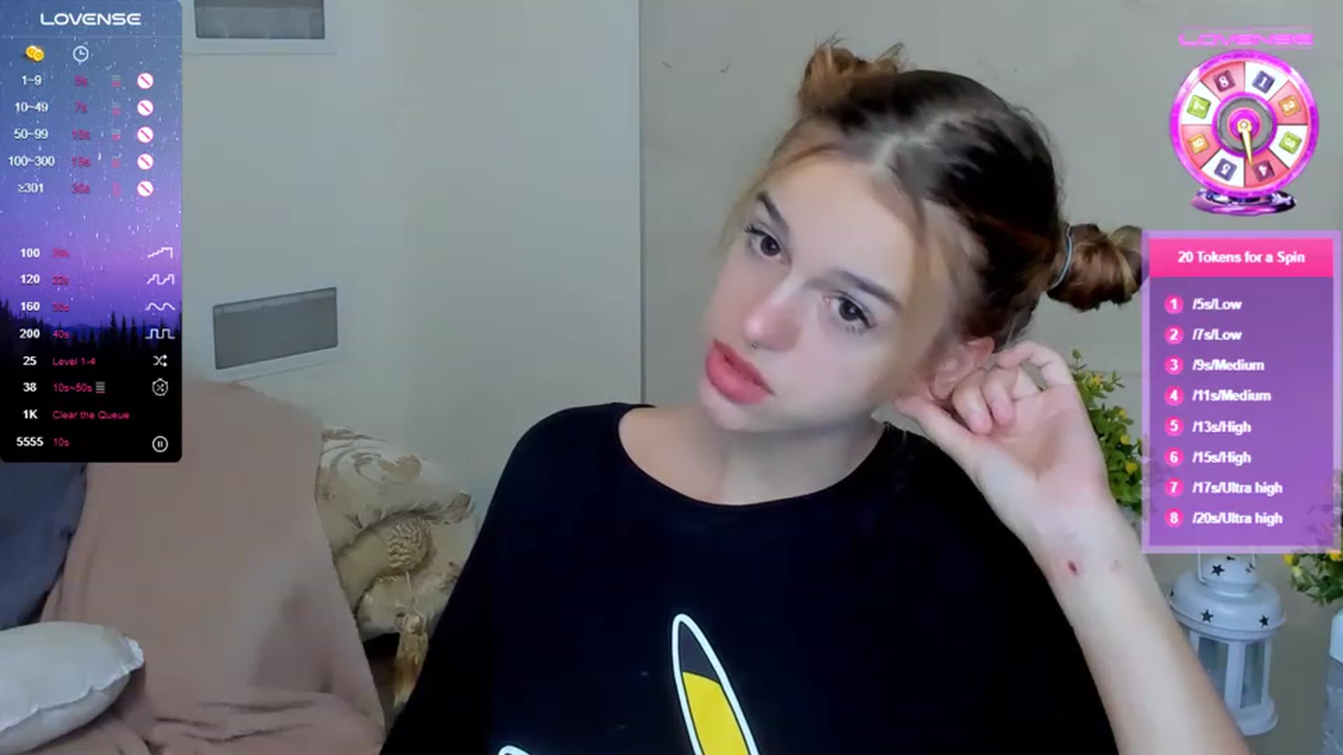 Gallery image thumbnail from SimplePeach's myfreecams stream on, 08/20/2023, 20:10 image 10 of 20
