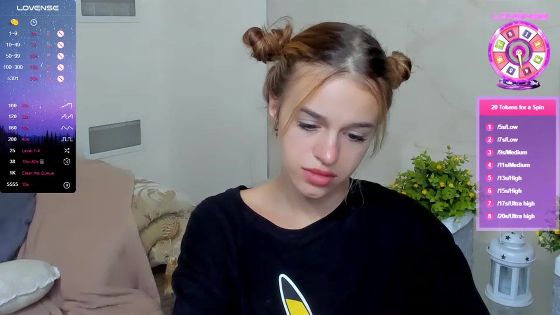 Gallery image thumbnail from SimplePeach's myfreecams stream on, 08/20/2023, 20:10 image 11 of 20