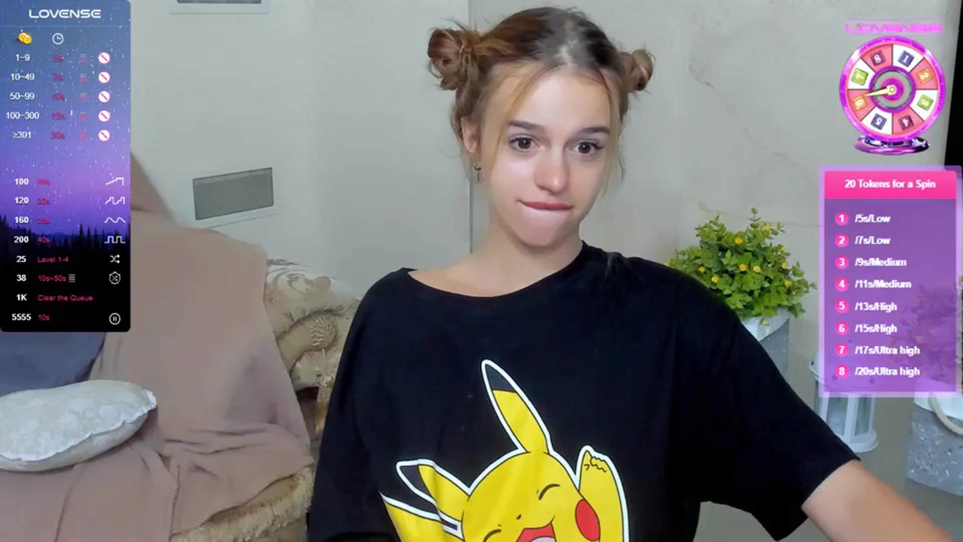 Gallery image thumbnail from SimplePeach's myfreecams stream on, 08/20/2023, 21:34 image 16 of 20