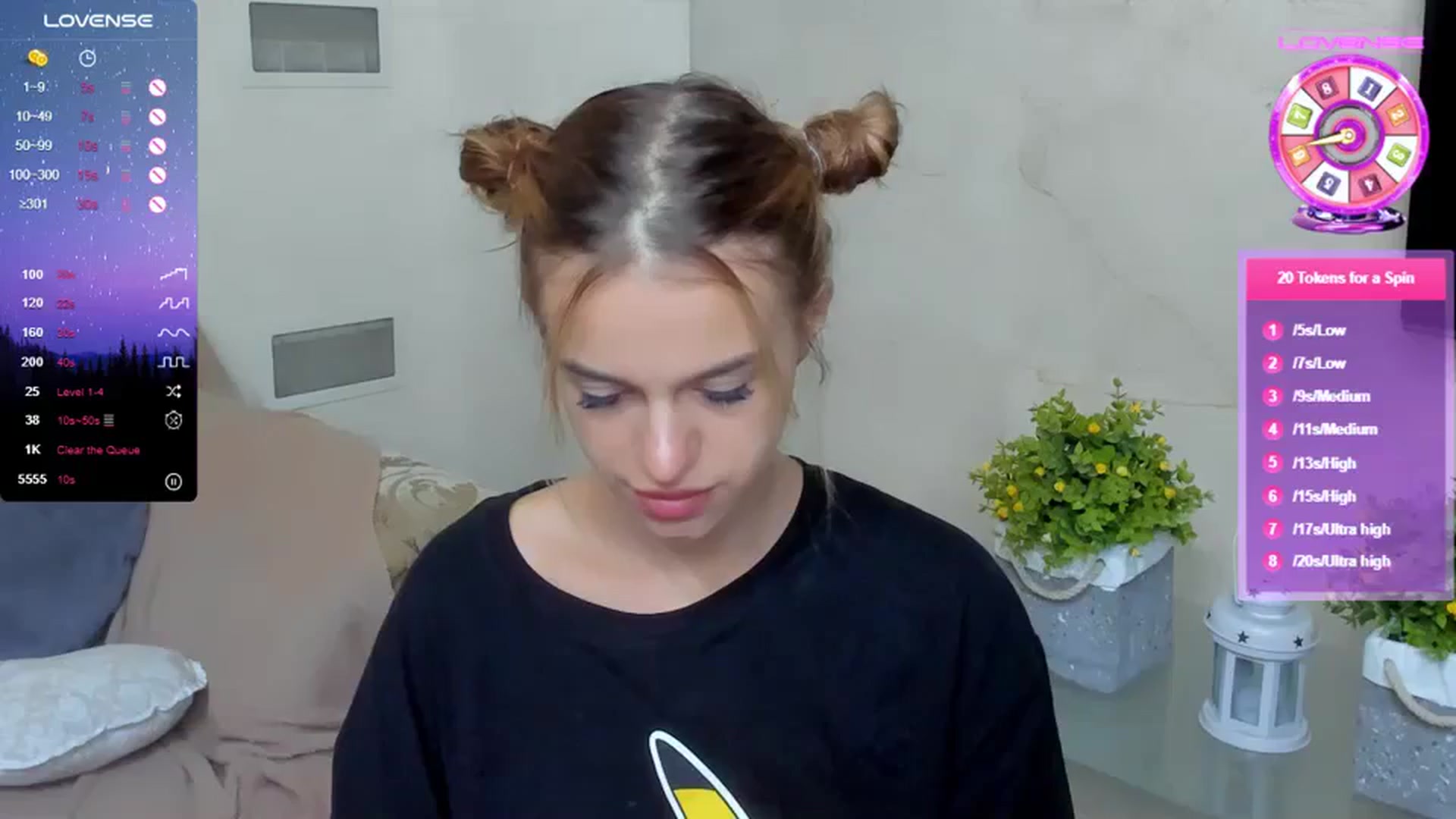 Gallery image thumbnail from SimplePeach's myfreecams stream on, 08/20/2023, 21:34 image 5 of 20