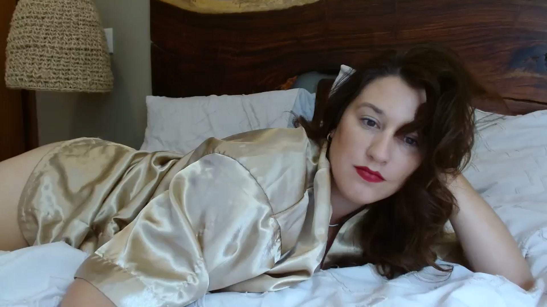 Gallery image thumbnail from Simply_skyyy's myfreecams stream on, 03/28/2025, 20:20 image 19 of 20
