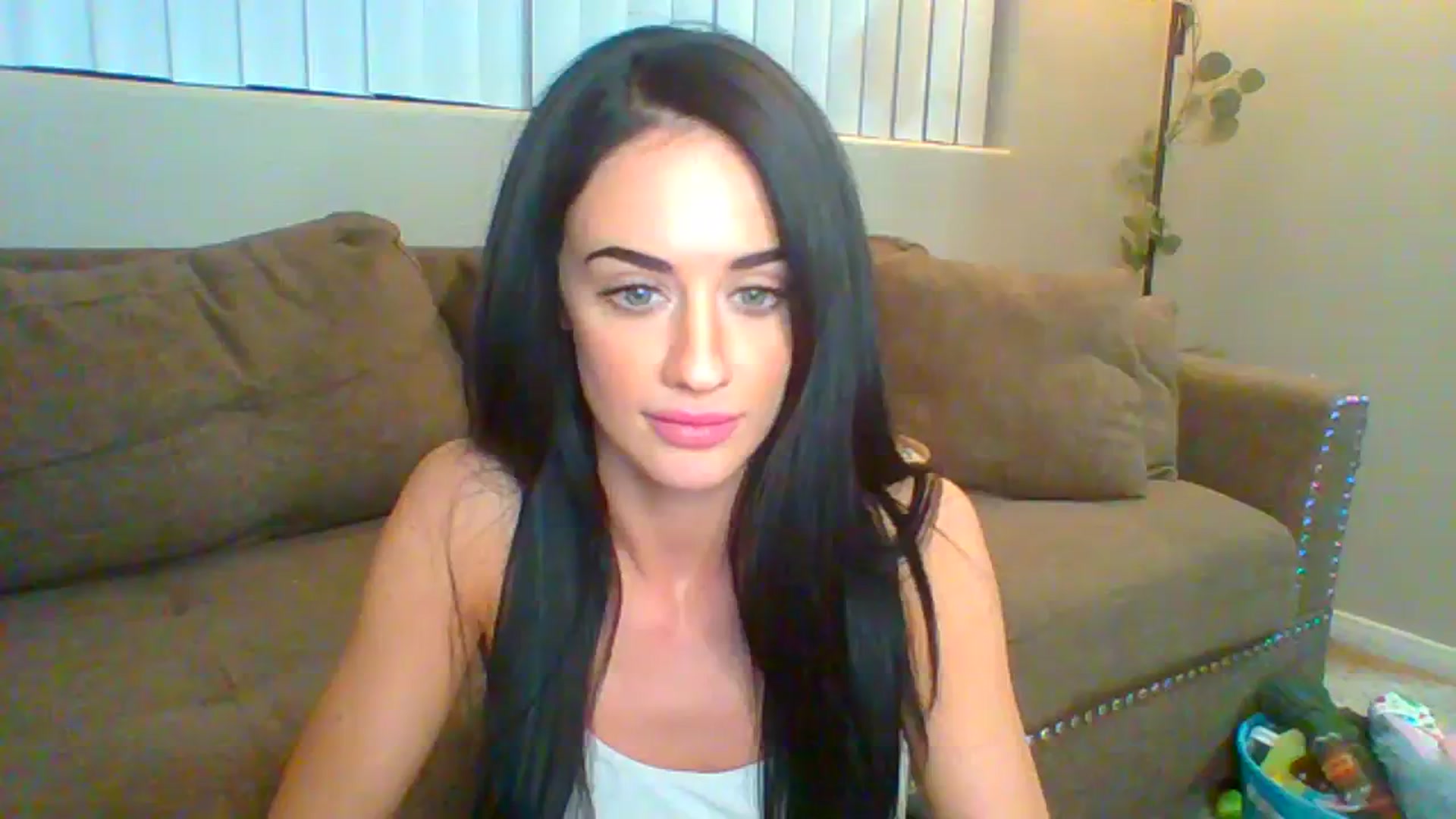 Gallery image thumbnail from SinCityKittyy's myfreecams stream on, 11/05/2023, 08:48 image 1 of 20