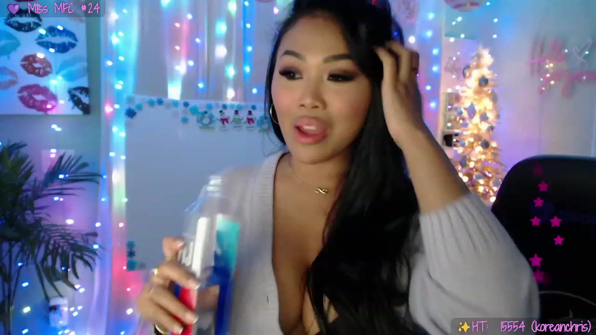 Gallery image thumbnail from SinCityVEE's myfreecams stream on, 12/03/2022, 10:15 image 4 of 20