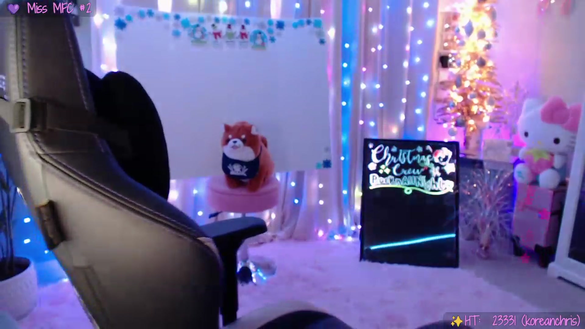 Gallery image thumbnail from SinCityVEE's myfreecams stream on, 12/03/2022, 10:15 image 18 of 20