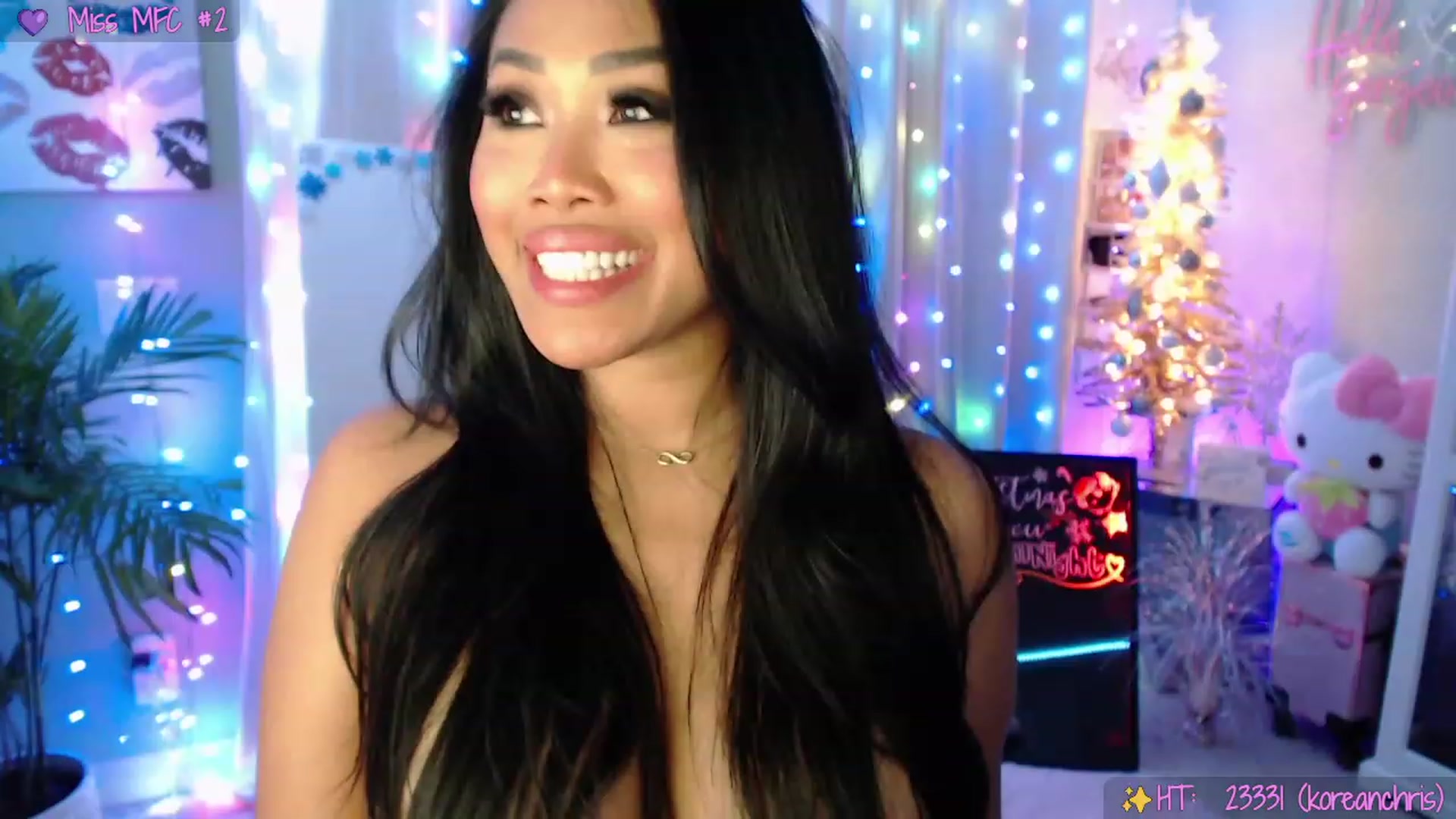 Gallery image thumbnail from SinCityVEE's myfreecams stream on, 12/03/2022, 10:27 image 18 of 20