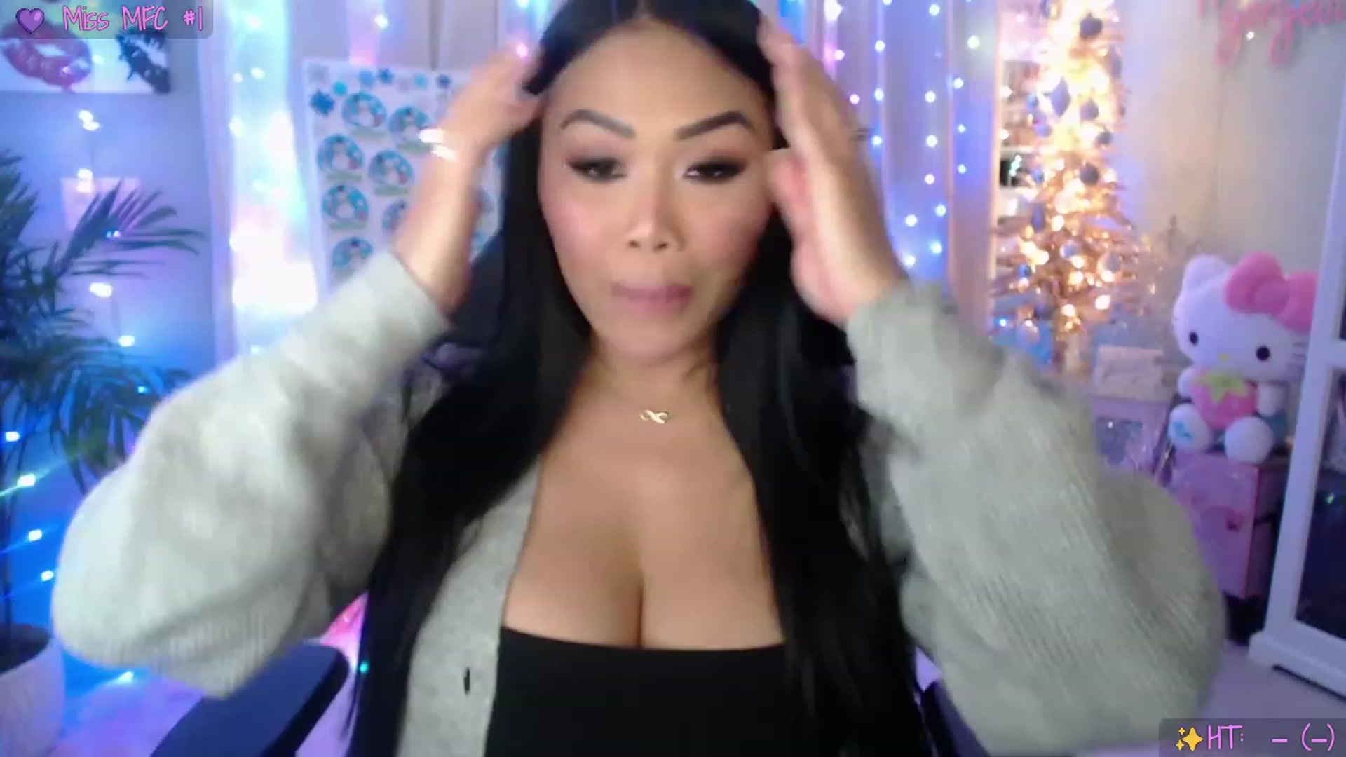 Gallery image thumbnail from SinCityVEE's myfreecams stream on, 12/08/2022, 06:35 image 2 of 20