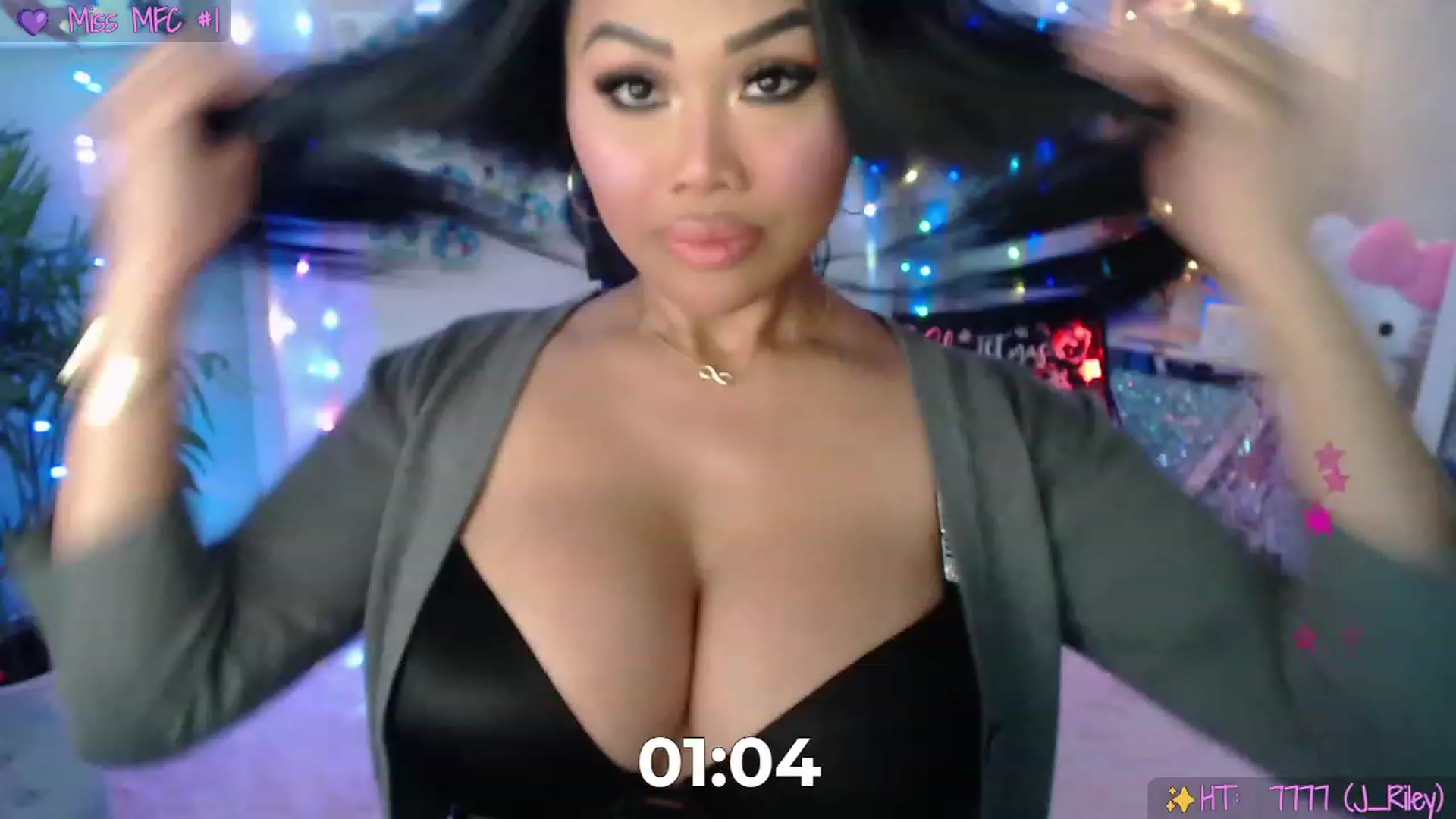 Gallery image thumbnail from SinCityVEE's myfreecams stream on, 12/11/2022, 07:48 image 16 of 20