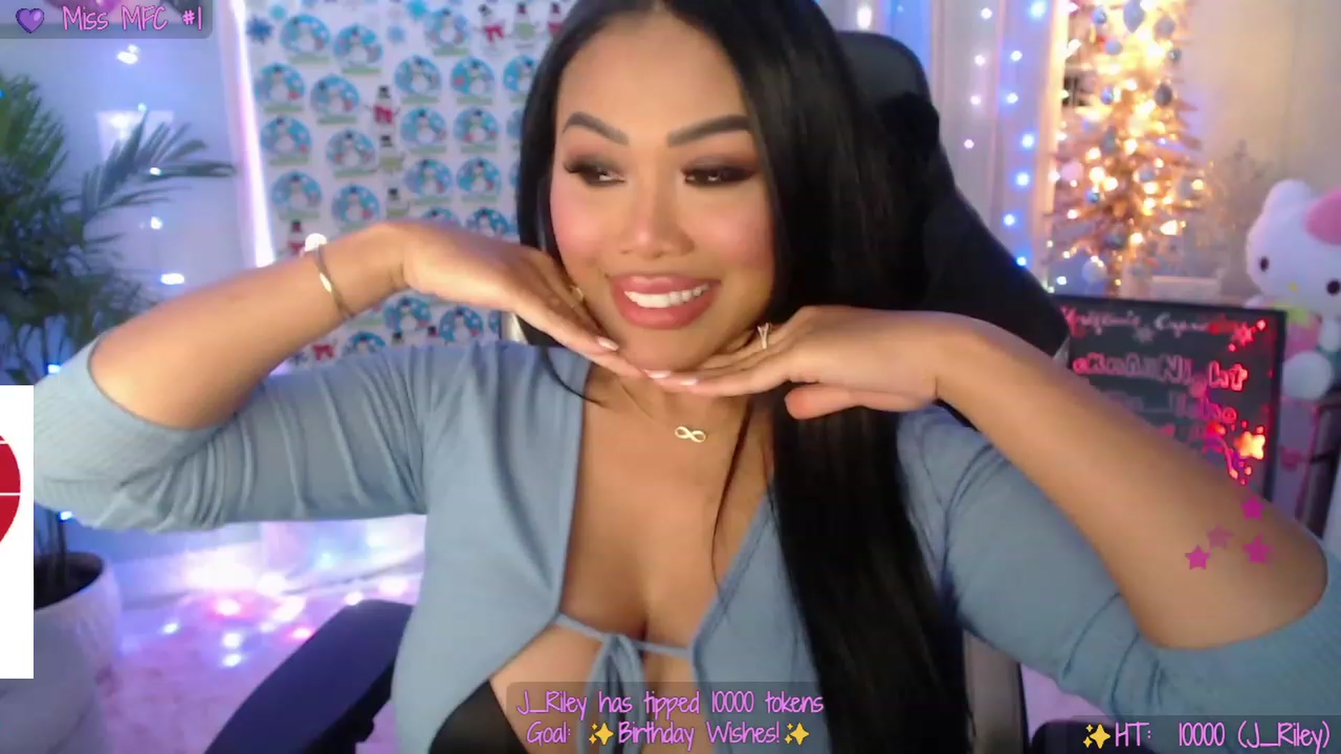 Gallery image thumbnail from SinCityVEE's myfreecams stream on, 12/23/2022, 07:11 image 1 of 20