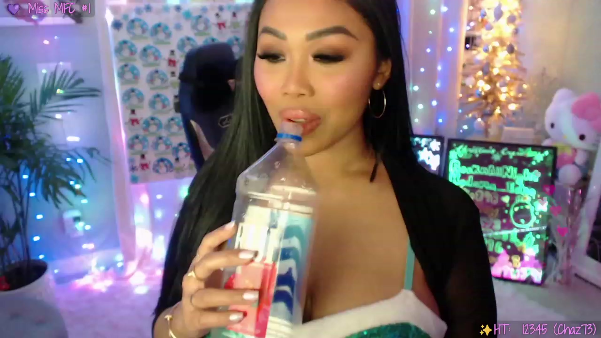 Gallery image thumbnail from SinCityVEE's myfreecams stream on, 12/26/2022, 06:10 image 9 of 20