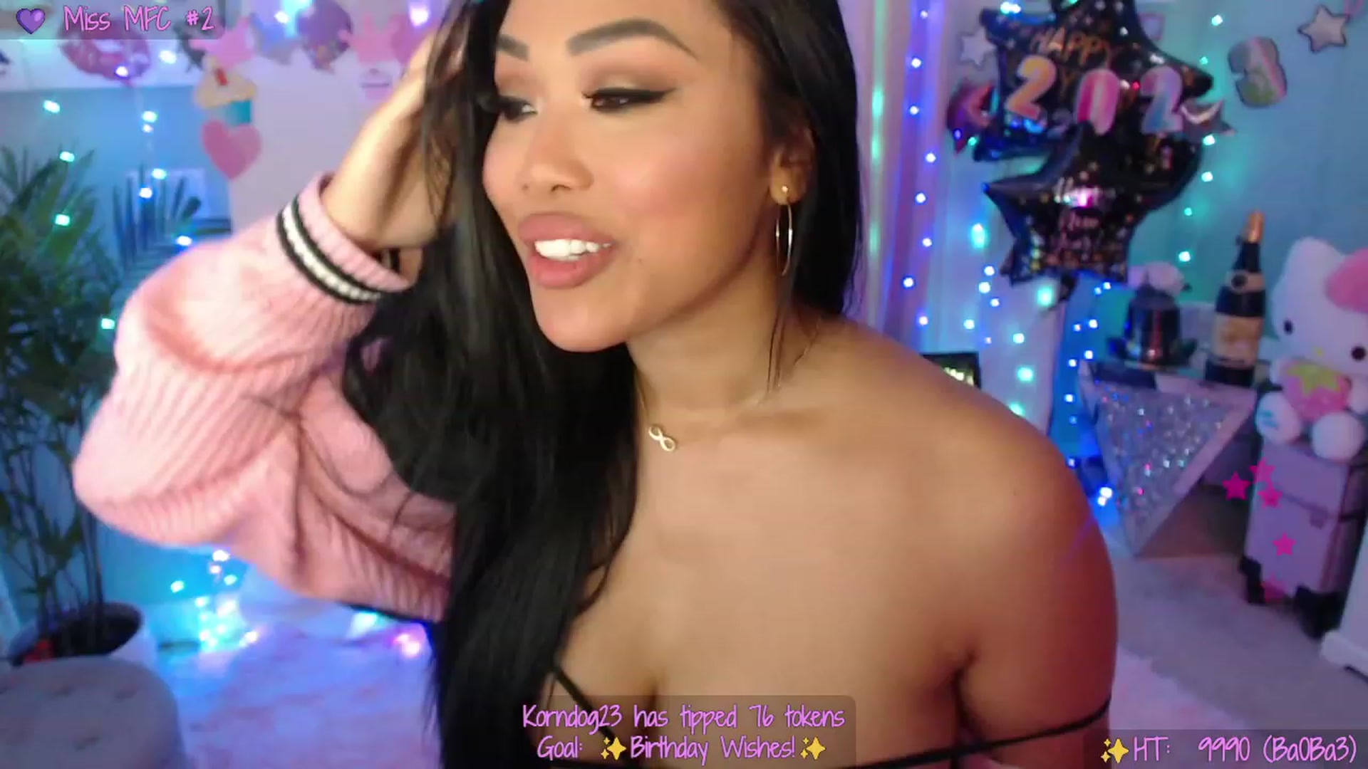 Gallery image thumbnail from SinCityVEE's myfreecams stream on, 01/04/2023, 05:50 image 6 of 20