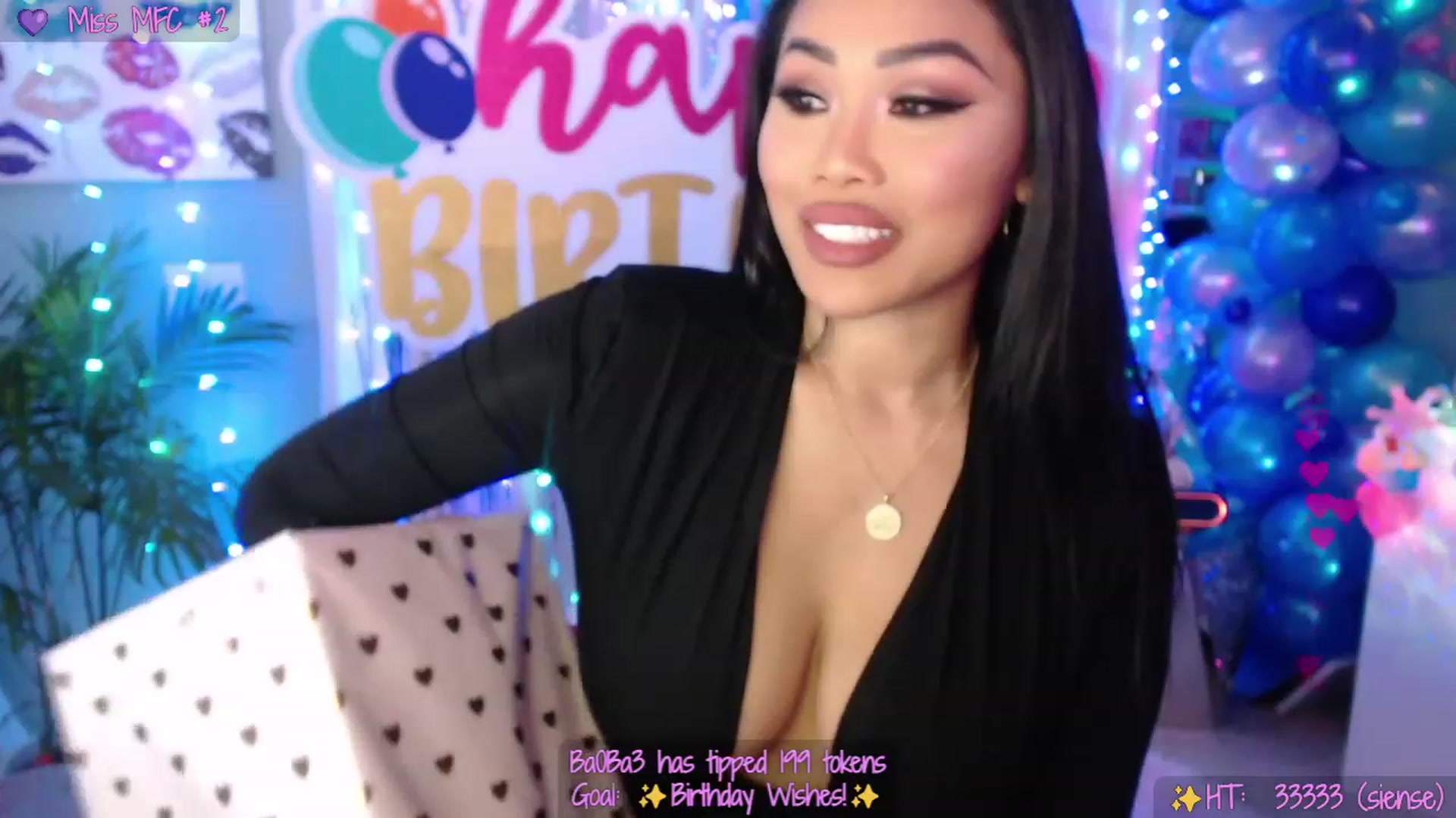 Gallery image thumbnail from SinCityVEE's myfreecams stream on, 01/15/2023, 06:02 image 14 of 20