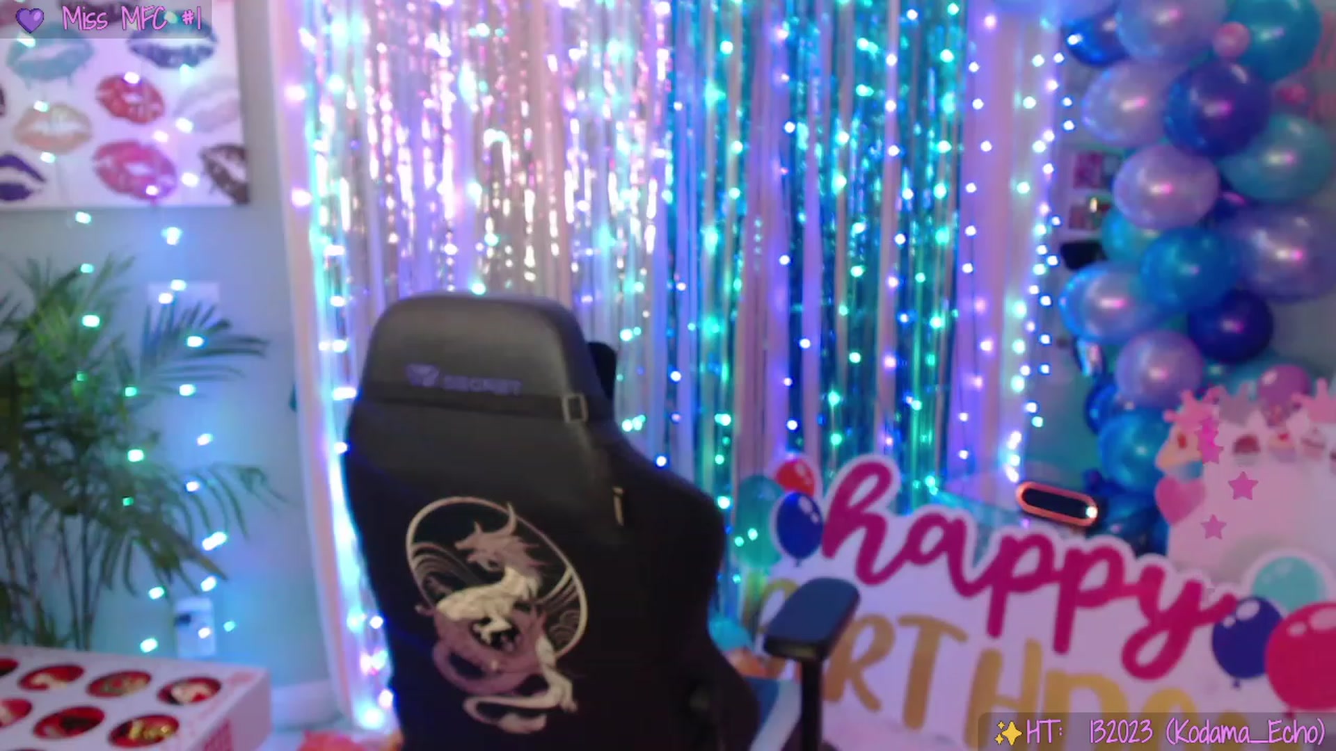 Gallery image thumbnail from SinCityVEE's myfreecams stream on, 01/16/2023, 08:38 image 20 of 20