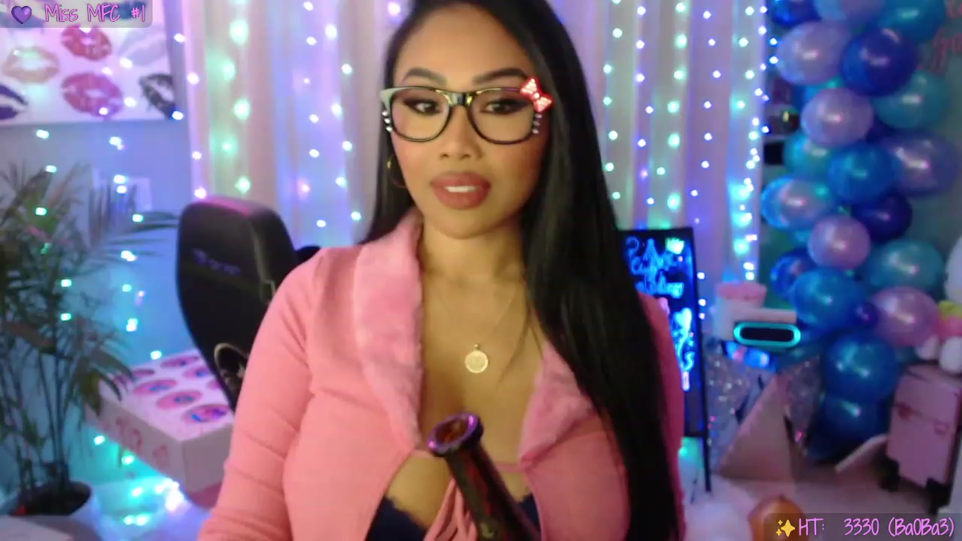 Gallery image thumbnail from SinCityVEE's myfreecams stream on, 01/21/2023, 06:53 image 13 of 20