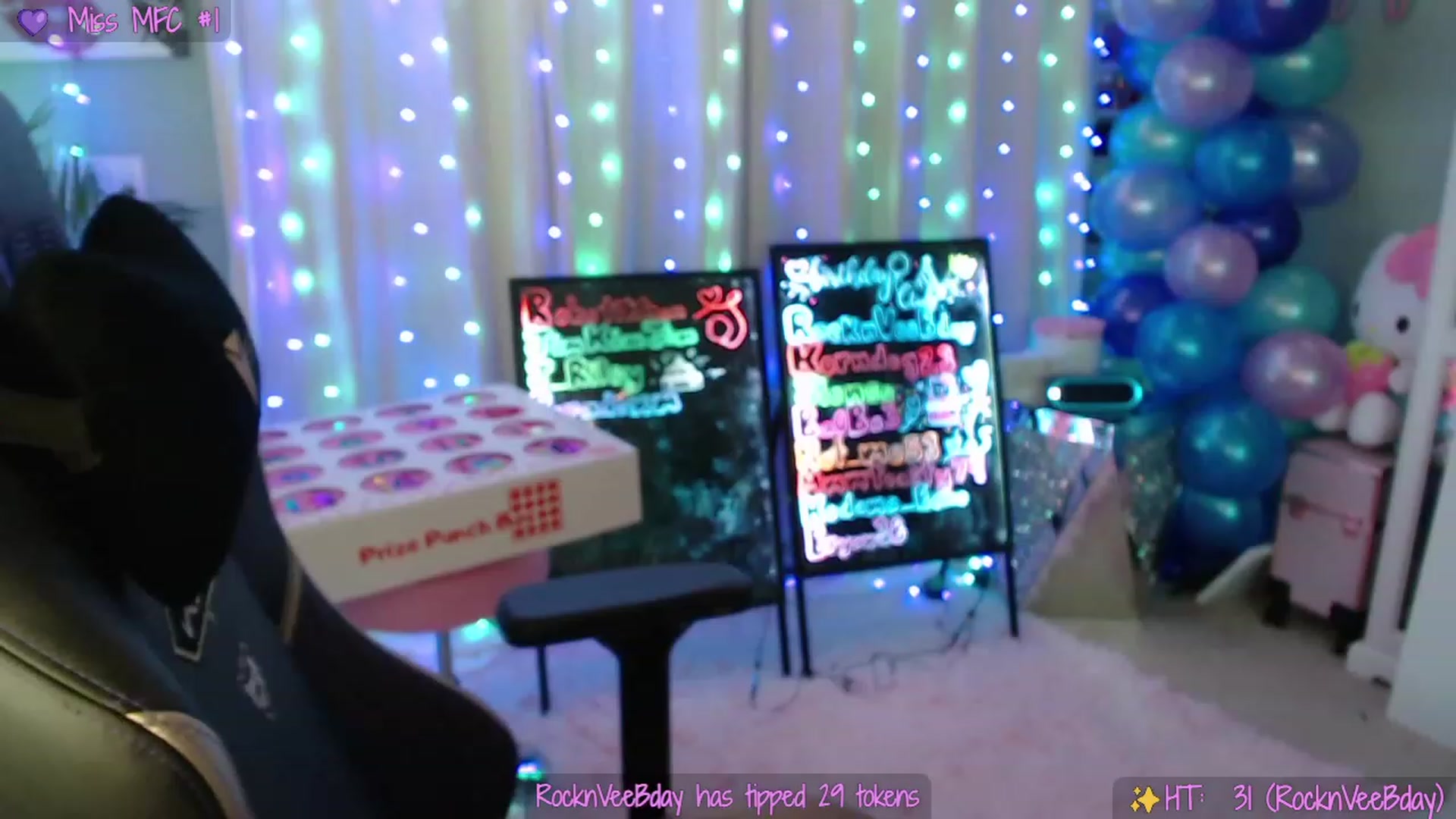 Gallery image thumbnail from SinCityVEE's myfreecams stream on, 01/26/2023, 05:21 image 2 of 20