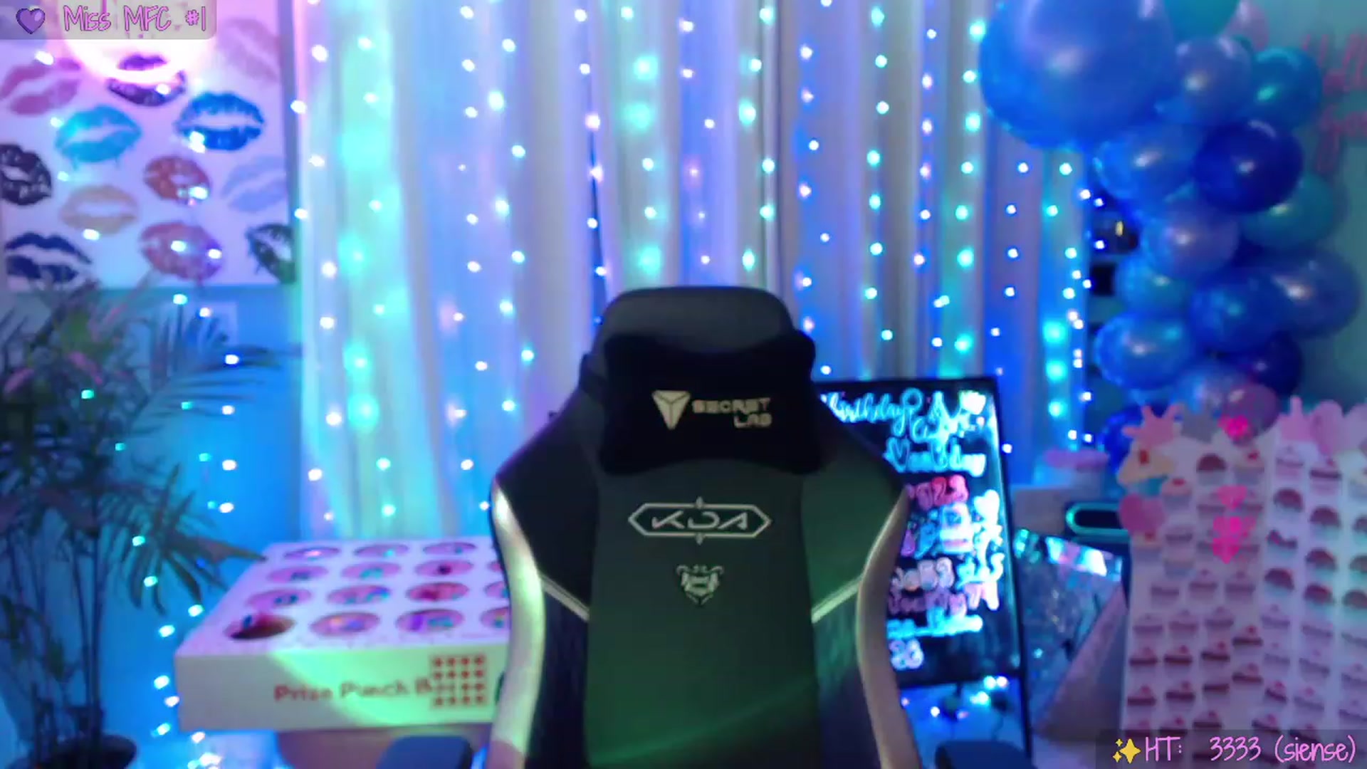 Gallery image thumbnail from SinCityVEE's myfreecams stream on, 01/28/2023, 09:06 image 5 of 20
