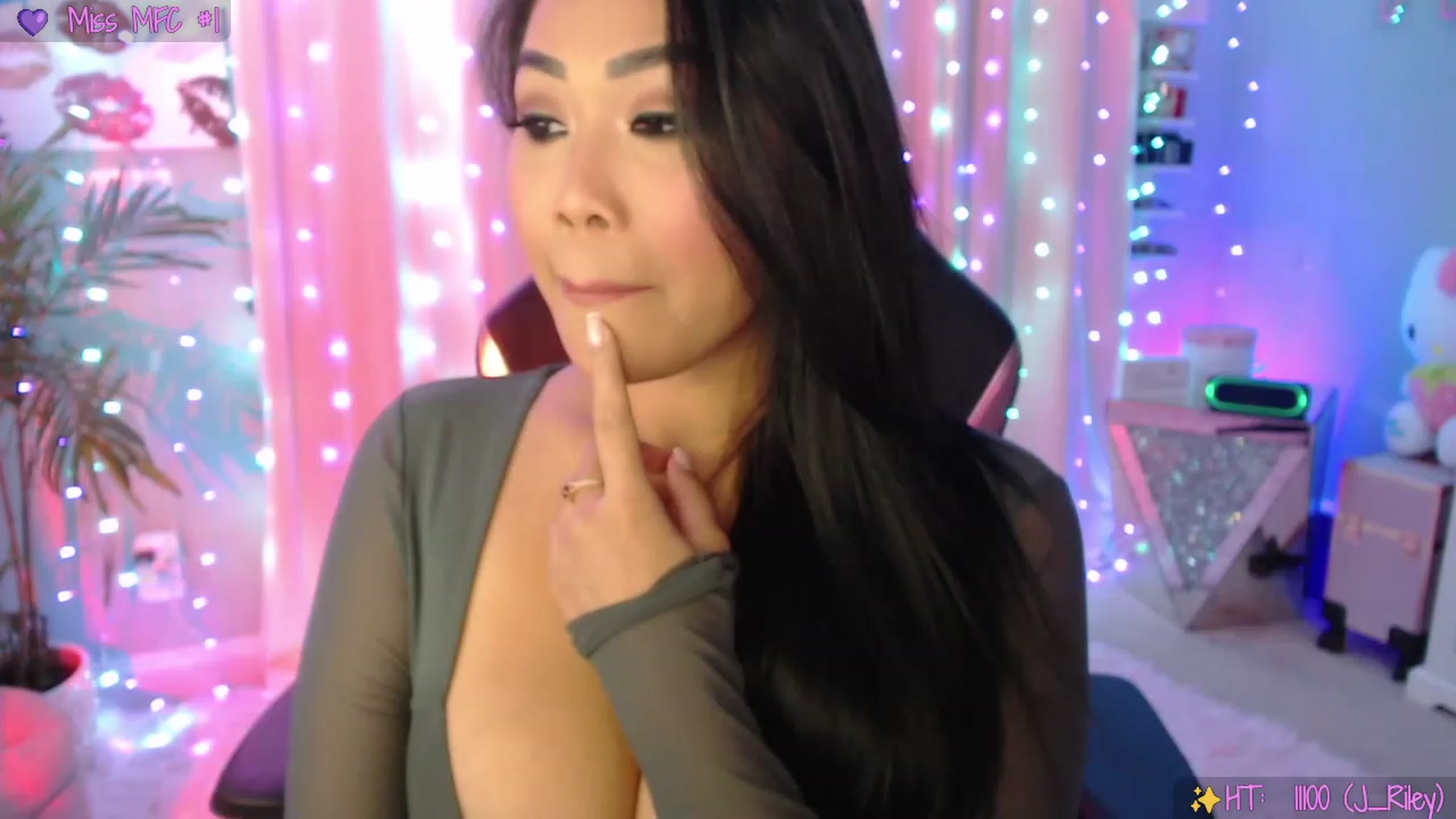 Gallery image thumbnail from SinCityVEE's myfreecams stream on, 02/01/2023, 08:07 image 19 of 20