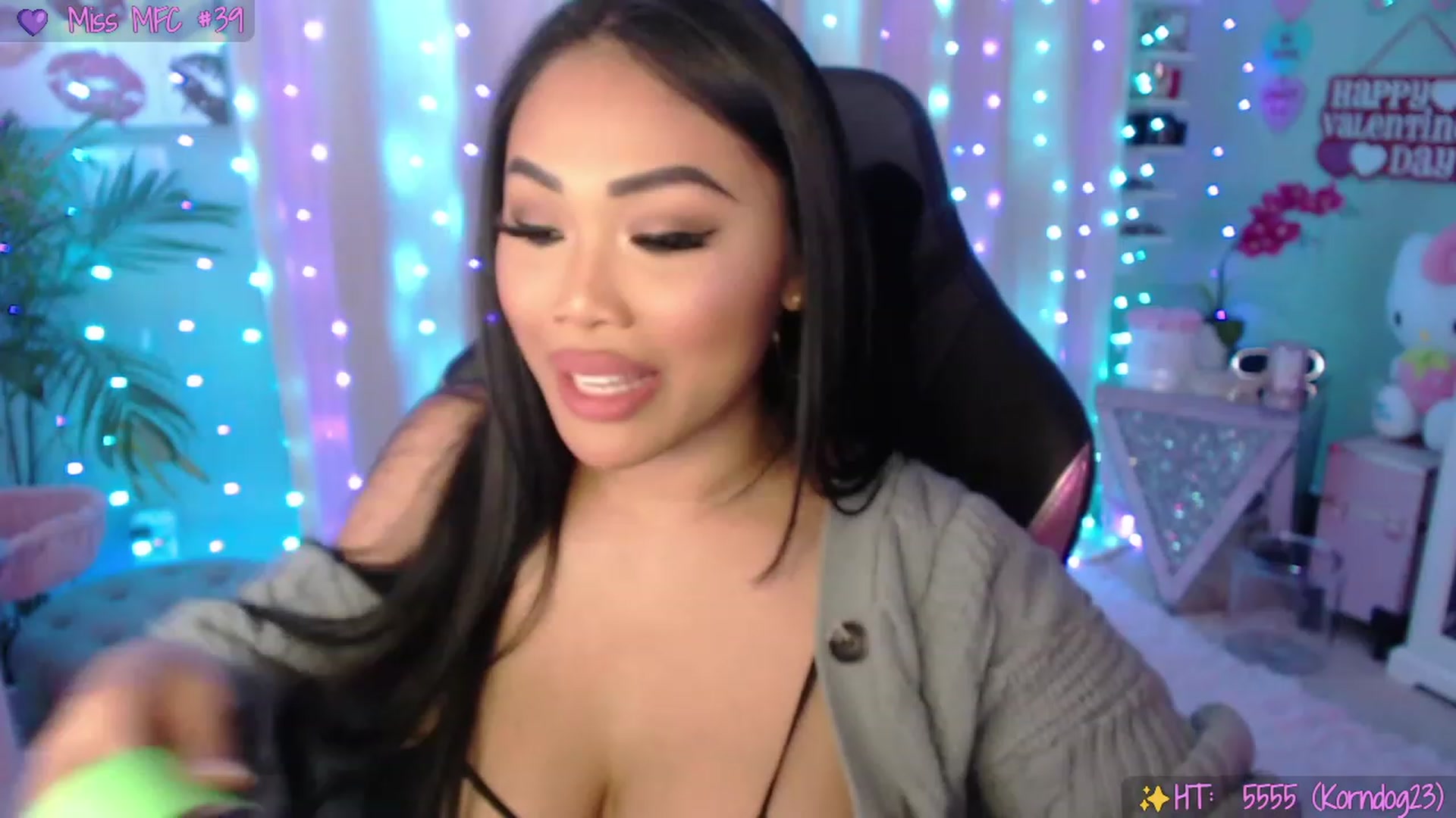Gallery image thumbnail from SinCityVEE's myfreecams stream on, 02/03/2023, 08:01 image 11 of 20