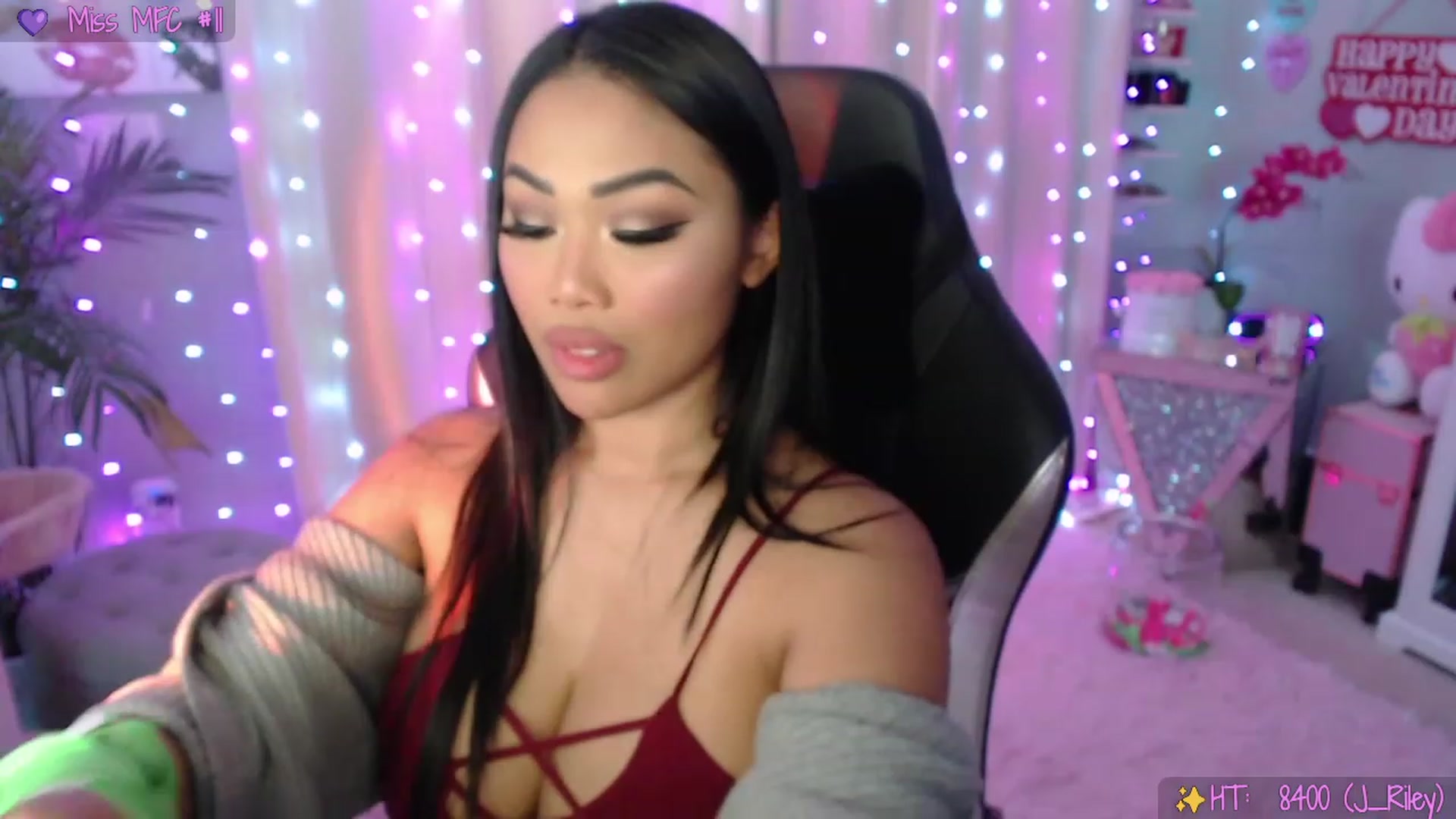 Gallery image thumbnail from SinCityVEE's myfreecams stream on, 02/05/2023, 09:22 image 18 of 20