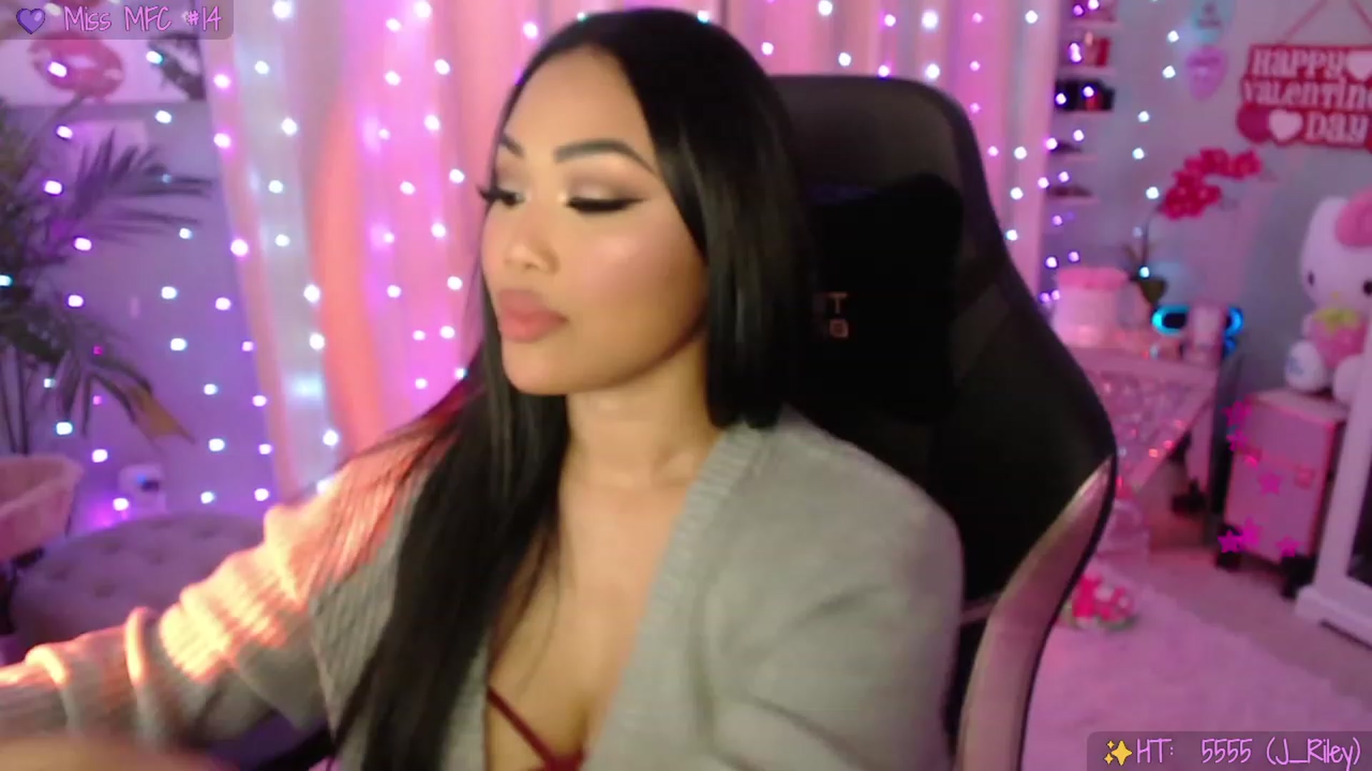 Gallery image thumbnail from SinCityVEE's myfreecams stream on, 02/05/2023, 09:22 image 6 of 20