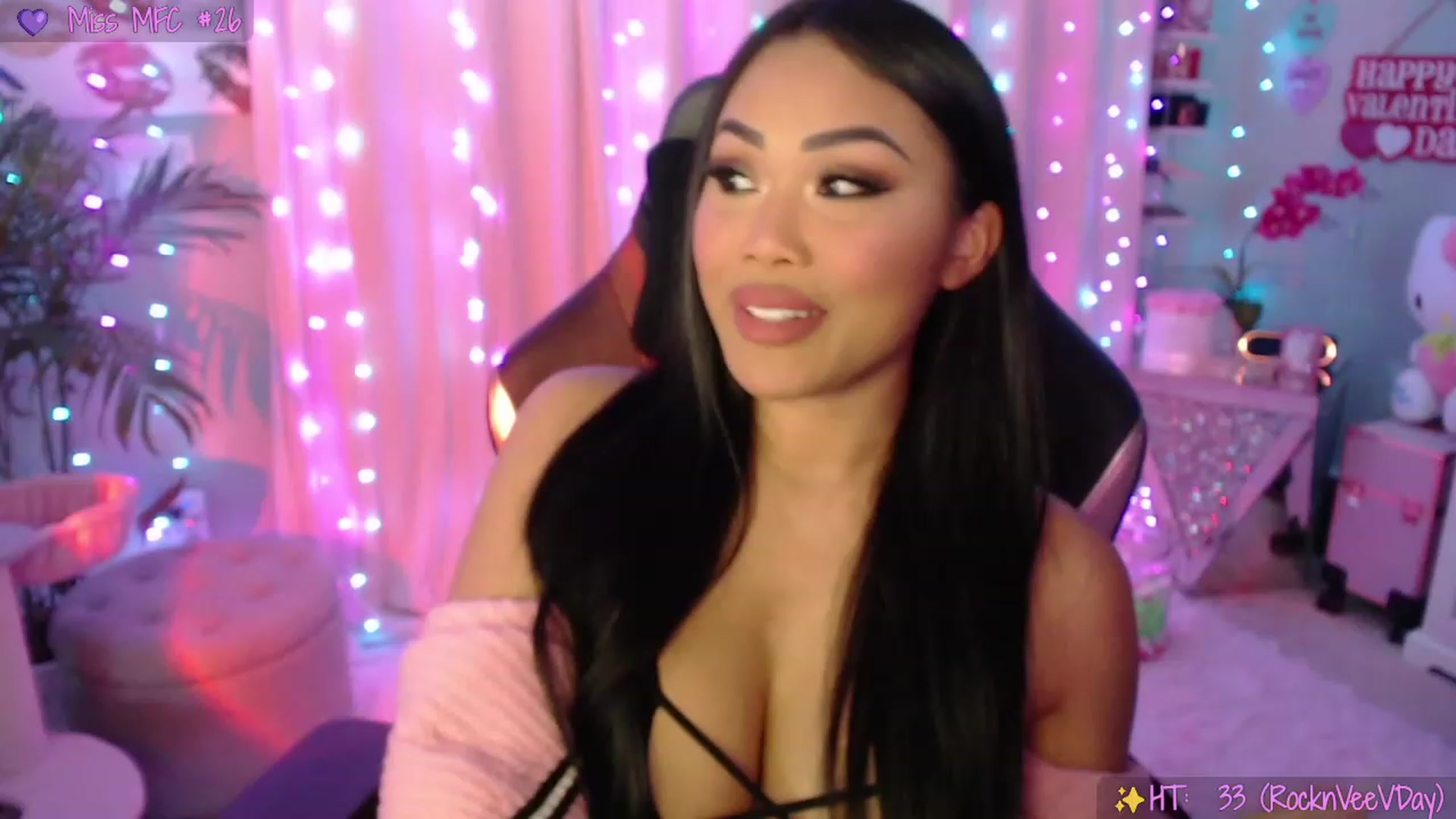 Gallery image thumbnail from SinCityVEE's myfreecams stream on, 02/08/2023, 04:26 image 14 of 20